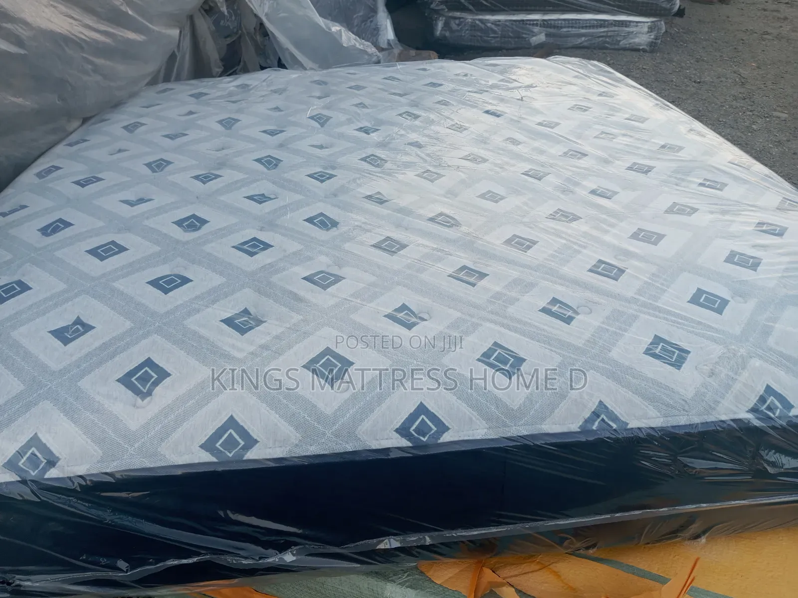 Mattress for Home Use to Rest in Life