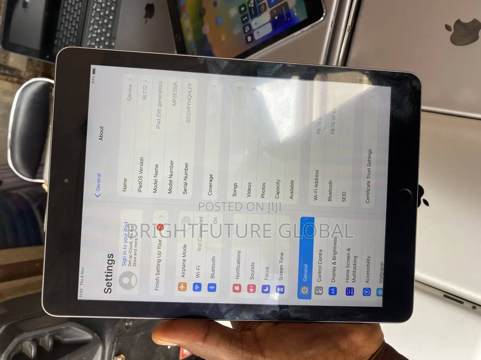 Apple iPad 5 (2022) 32 GB White