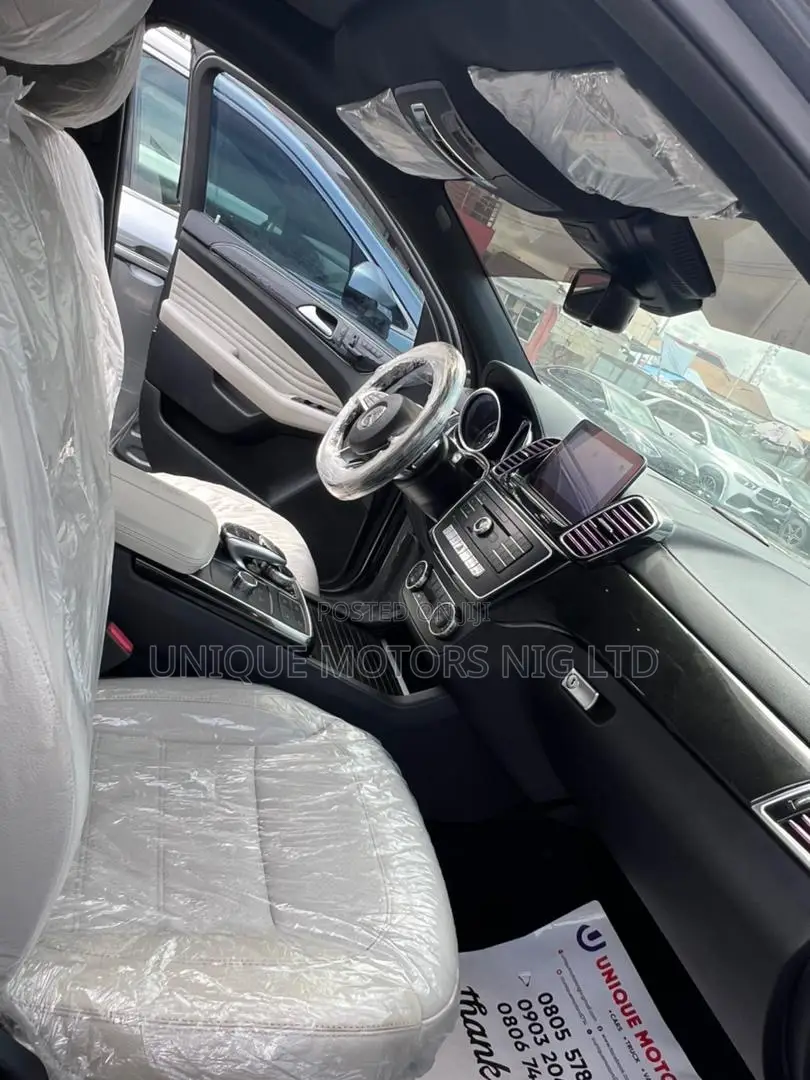 Mercedes-Benz GLE-Class 2017 Gray