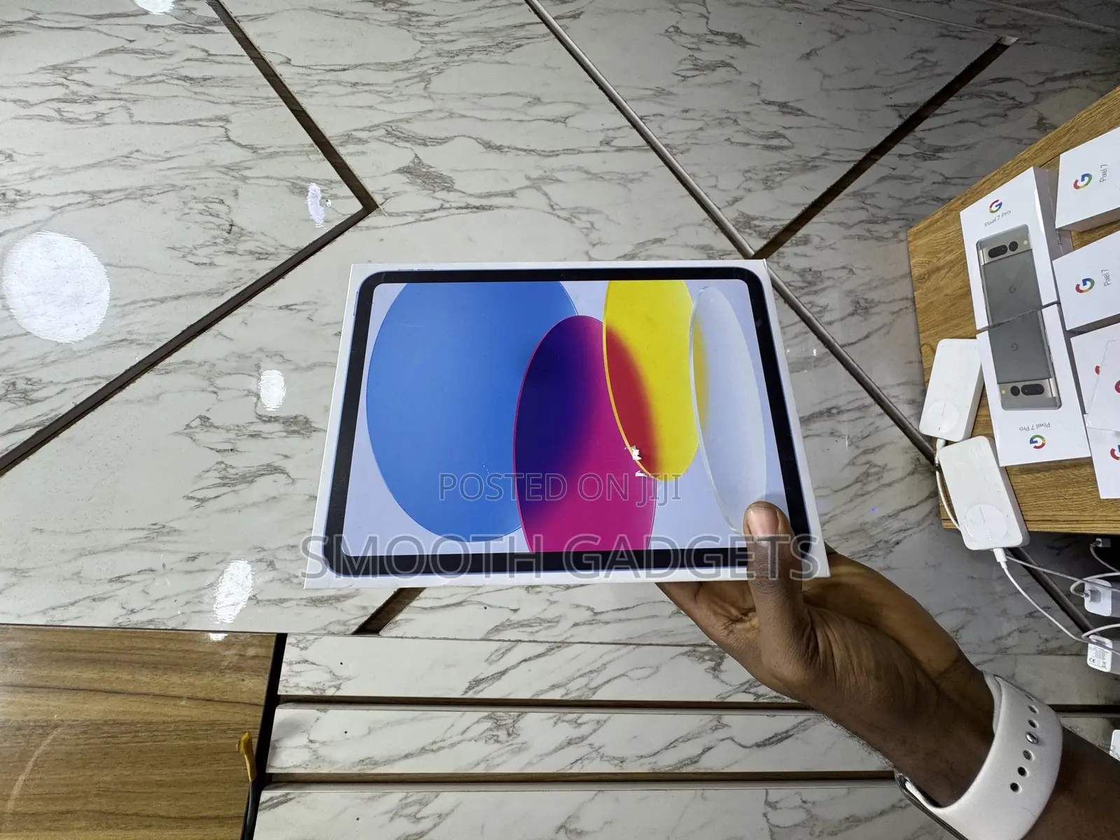 New Apple iPad (2025) 128 GB Blue