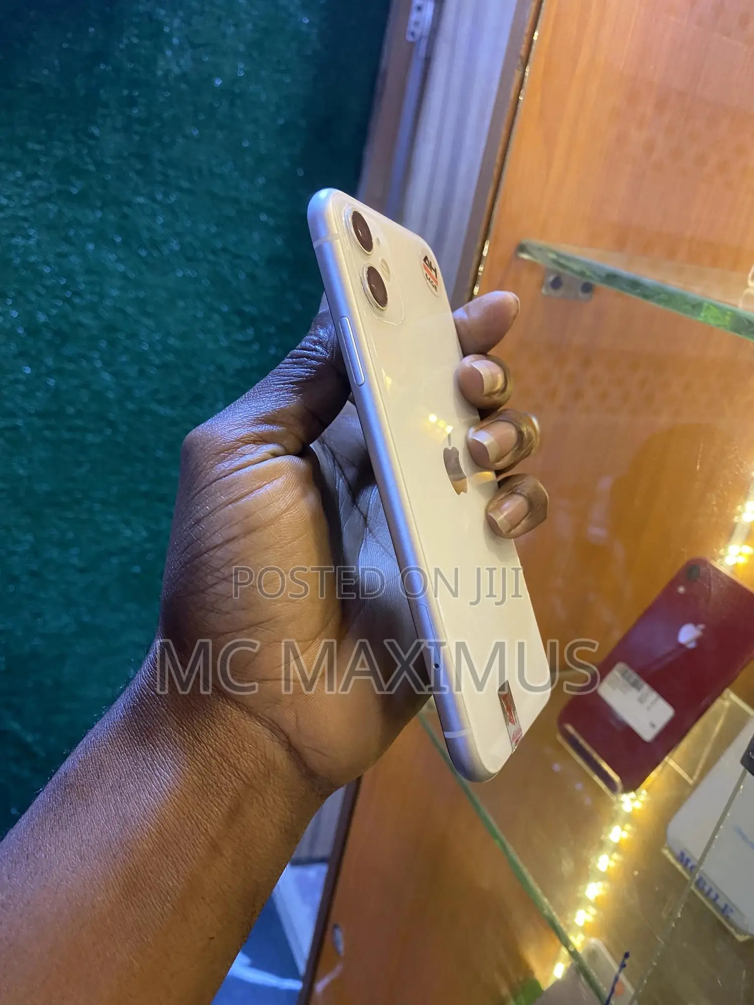 Apple iPhone 11 64 GB White