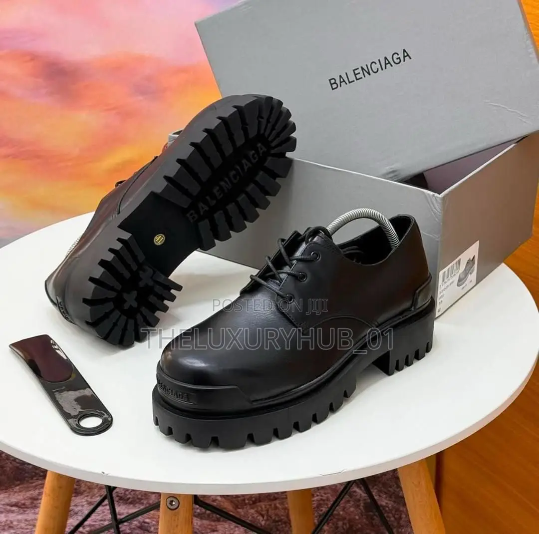 High Quality Balenciaga Corporate Shoe