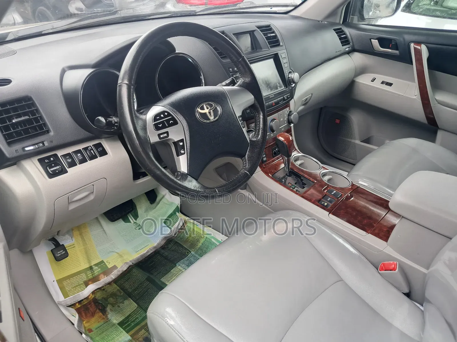 Toyota Highlander Limited 3.5l 4WD 2013 Green