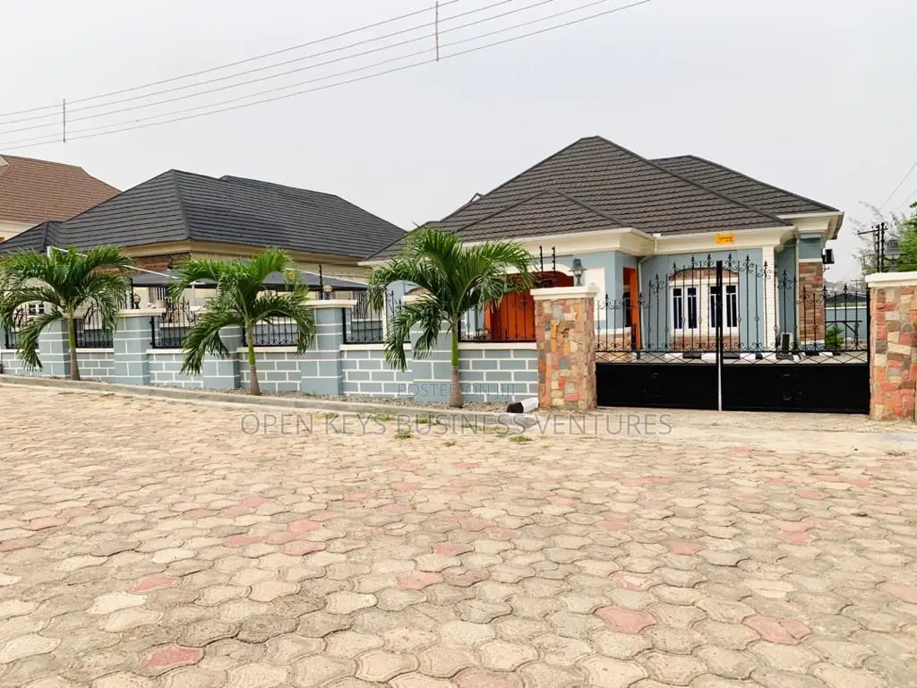 Furnished 4bdrm Bungalow in Carlton Gate, Akobo for sale