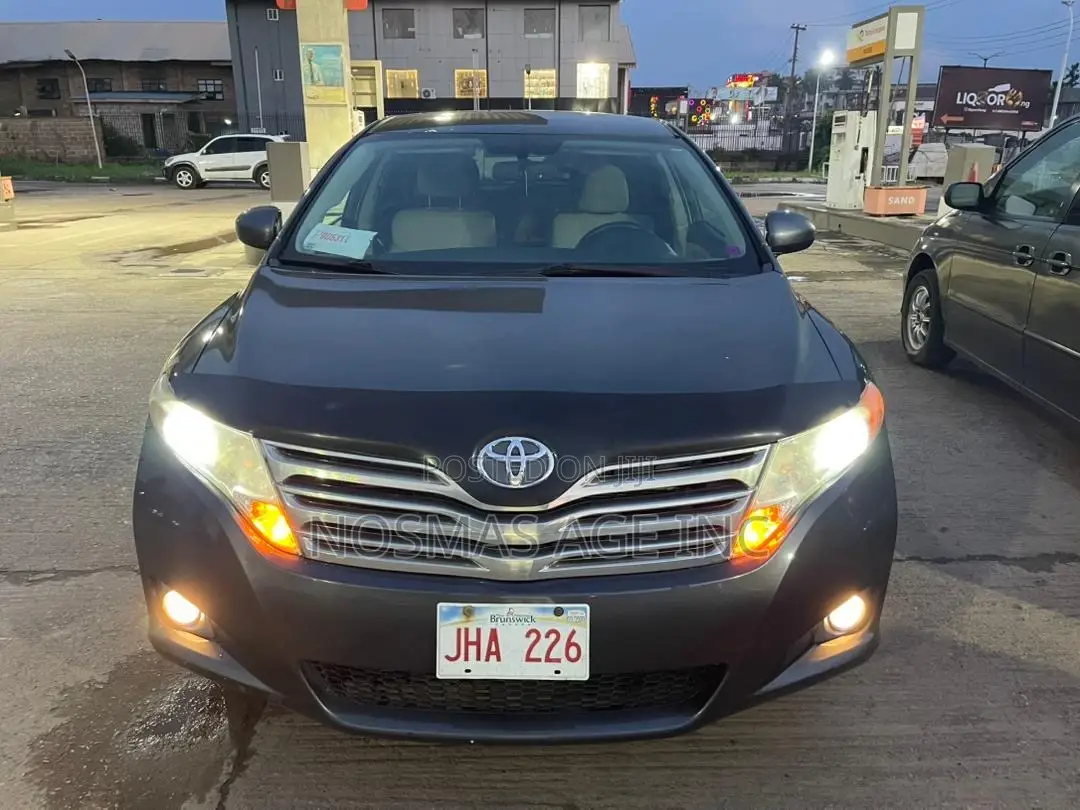 Toyota Venza 2011 Gray