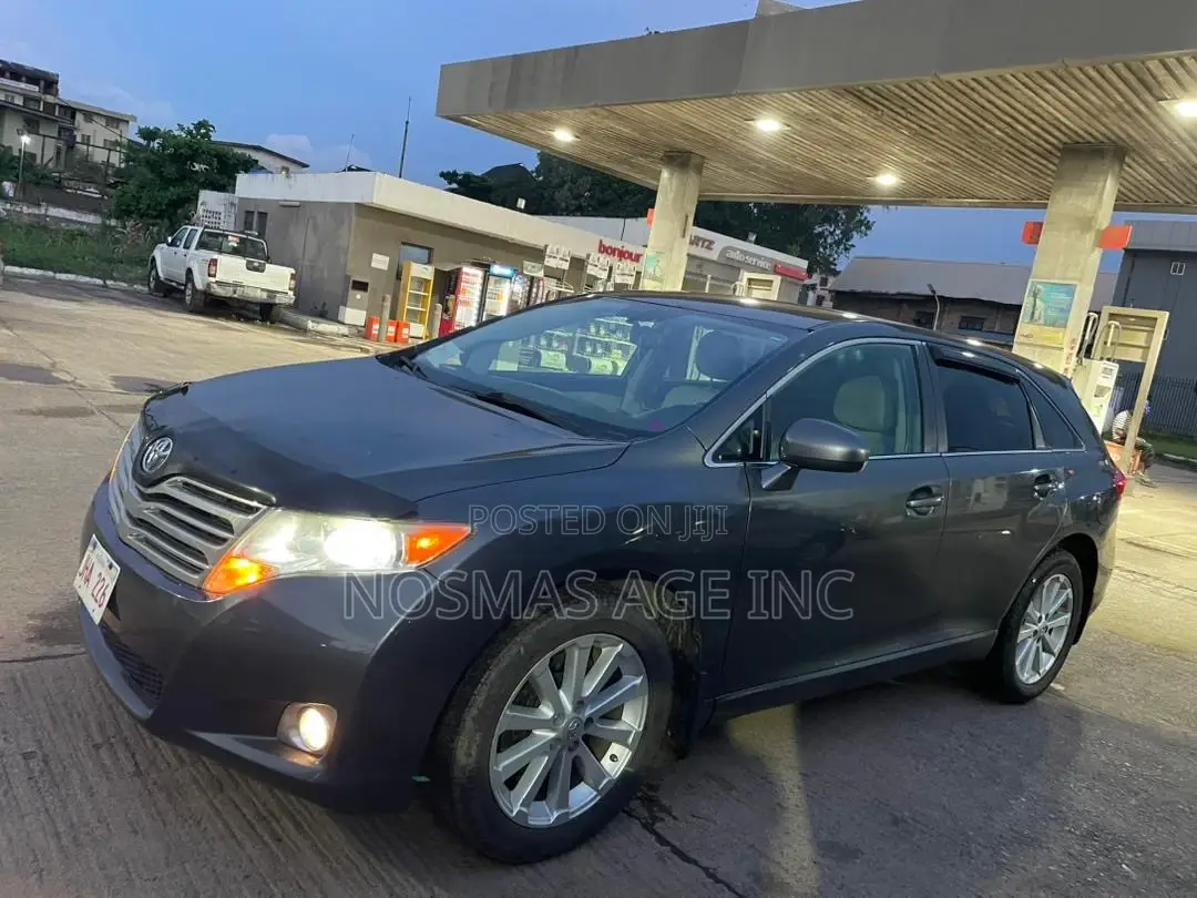 Toyota Venza 2011 Gray