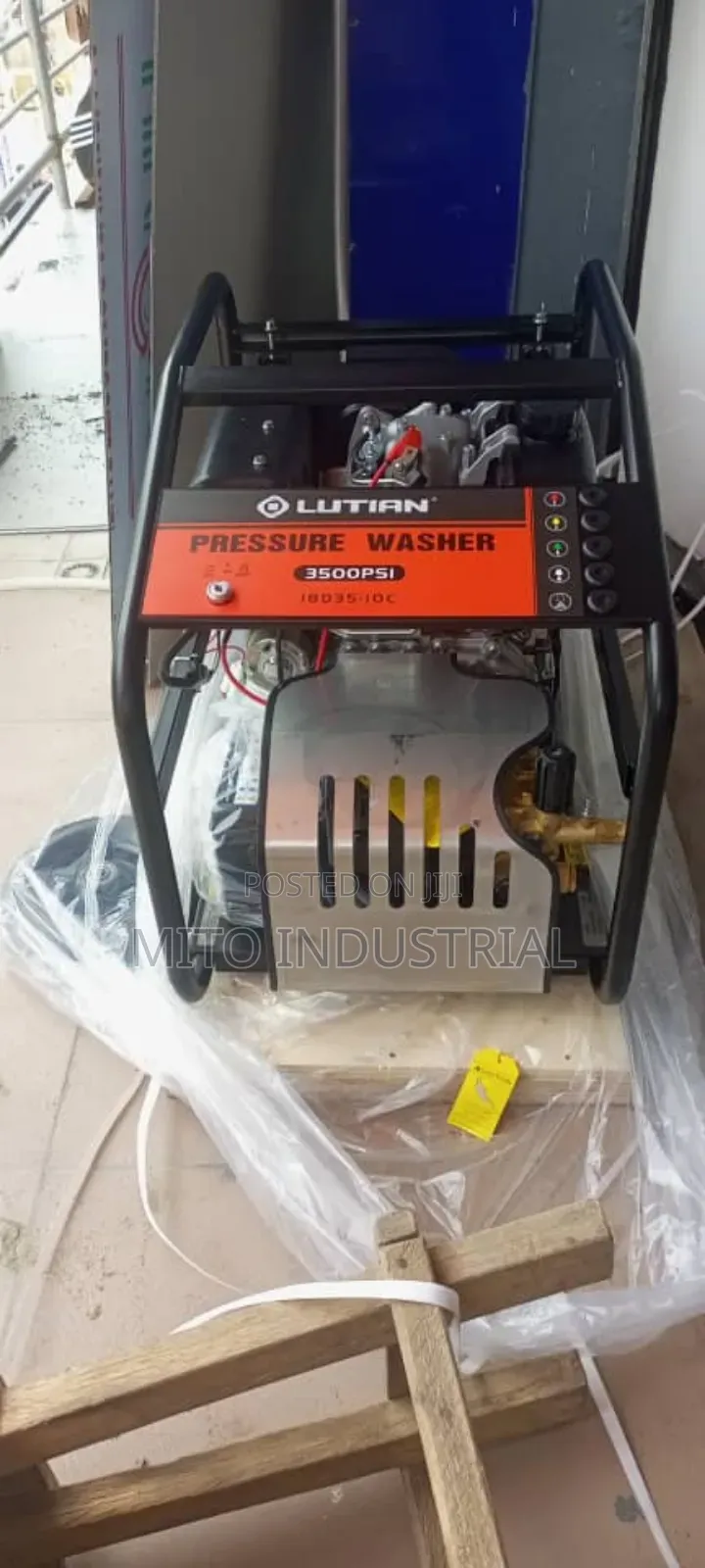 Lutian 18d35-10c Diesel High-pressure Washer.