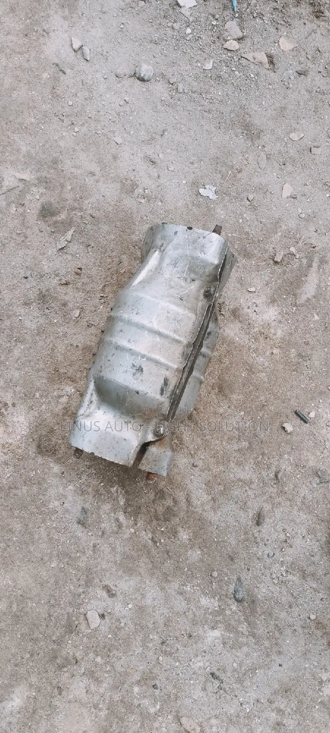 Center Catalyst 2008/2012honda Accord