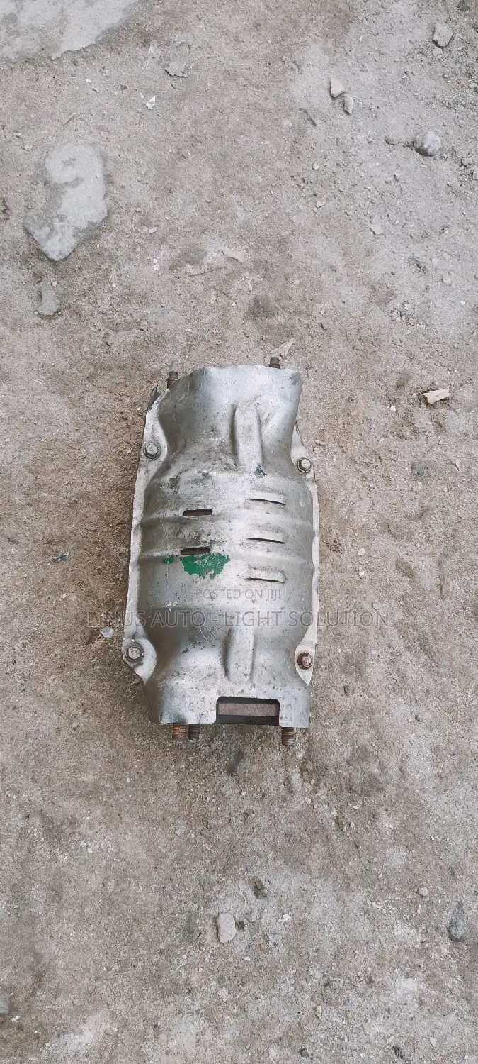 Complete Catalyst for 2010 Honda Crosstour