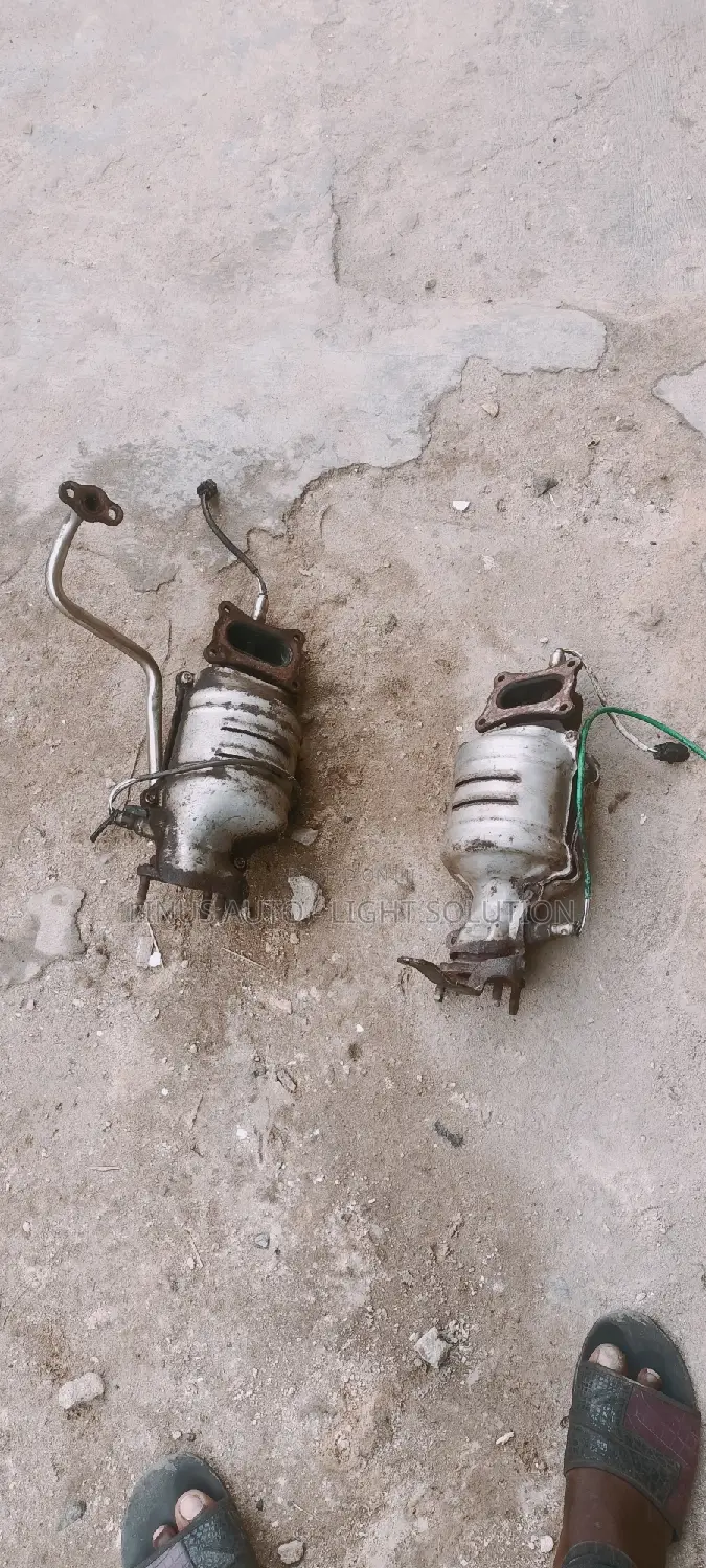 Complete Catalyst for 2010 Honda Crosstour