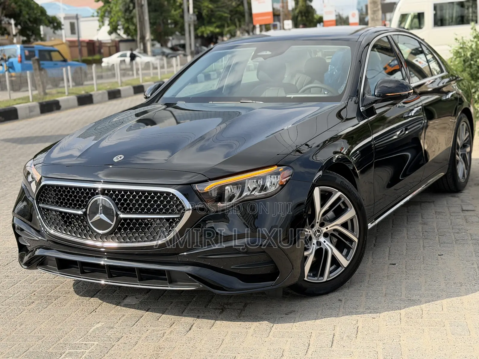 New Mercedes-Benz E350 2025 Black