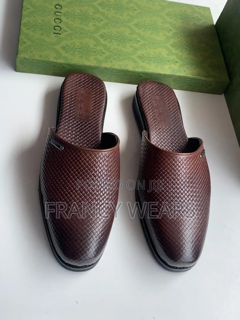 Top Quality Gucci Half Shoes Available in Sizes