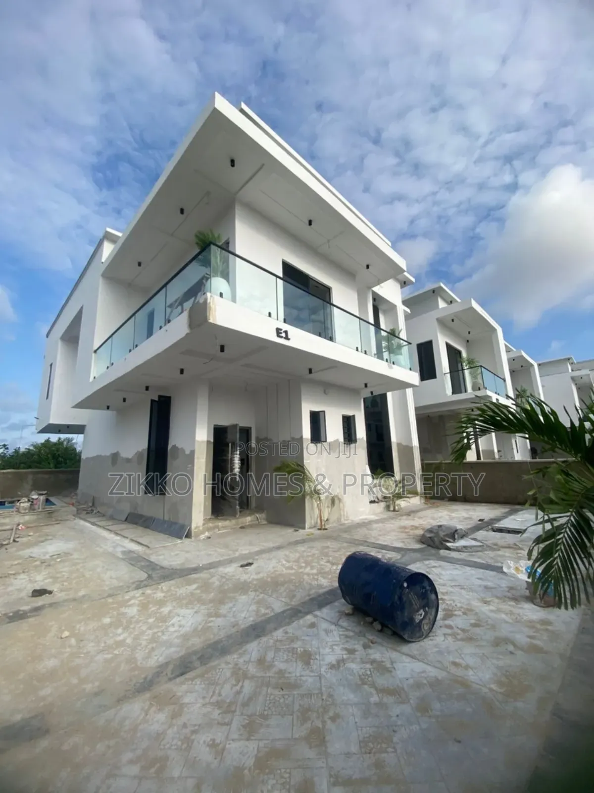 5bdrm Duplex in Ajah, Lekki for sale