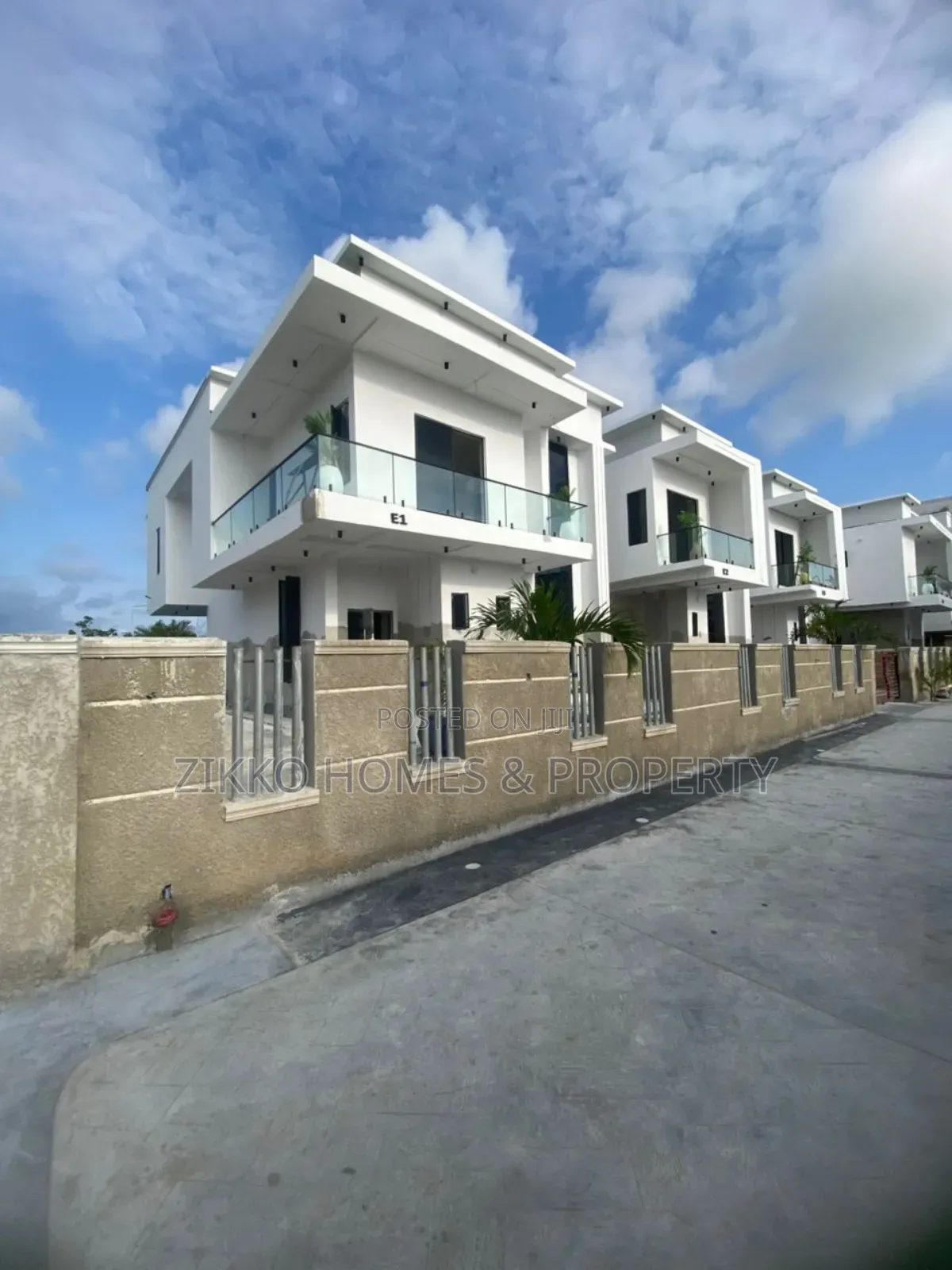 5bdrm Duplex in Ajah, Lekki for sale