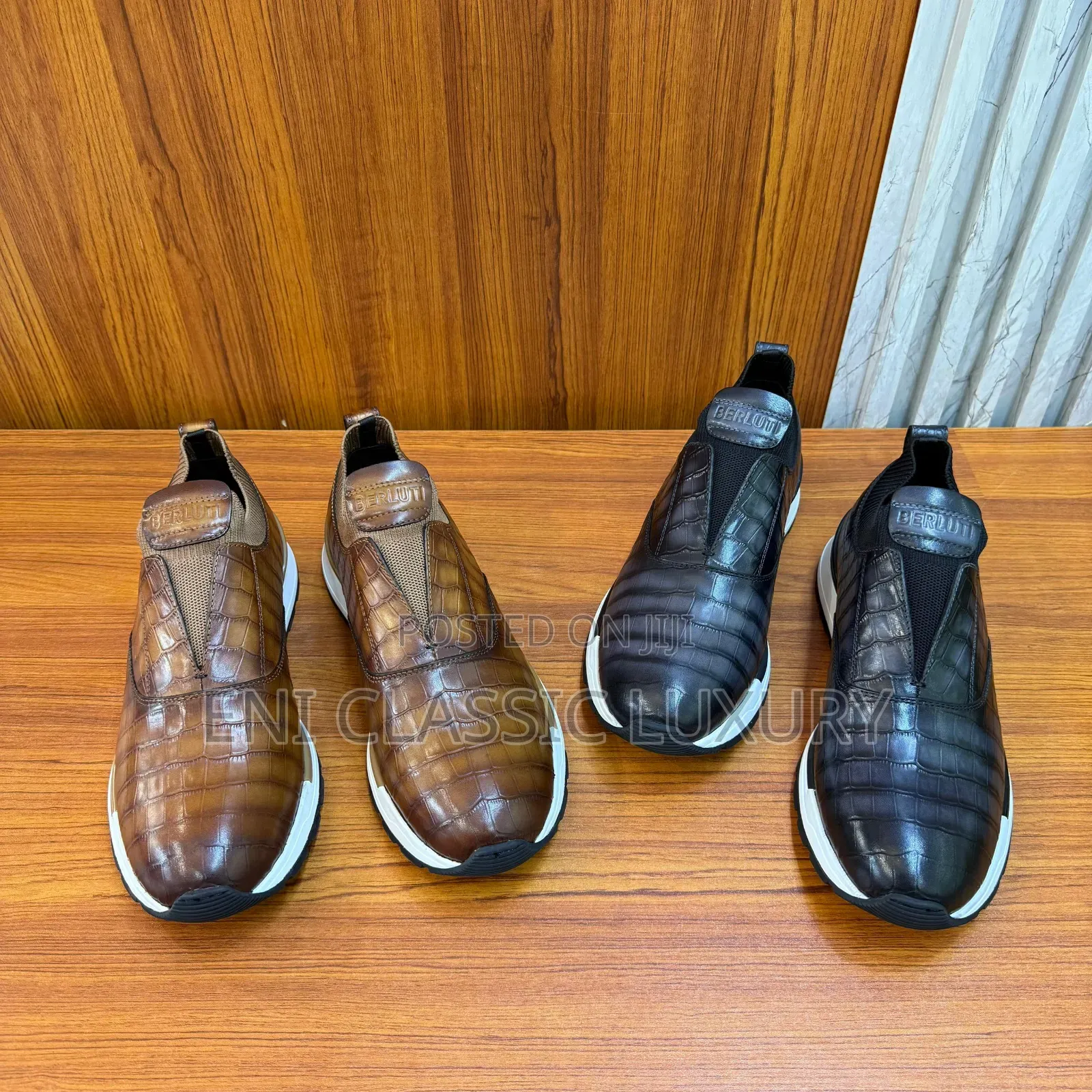 Pure Quality Luxury Men's Sneakers Berluti Well Banded Package