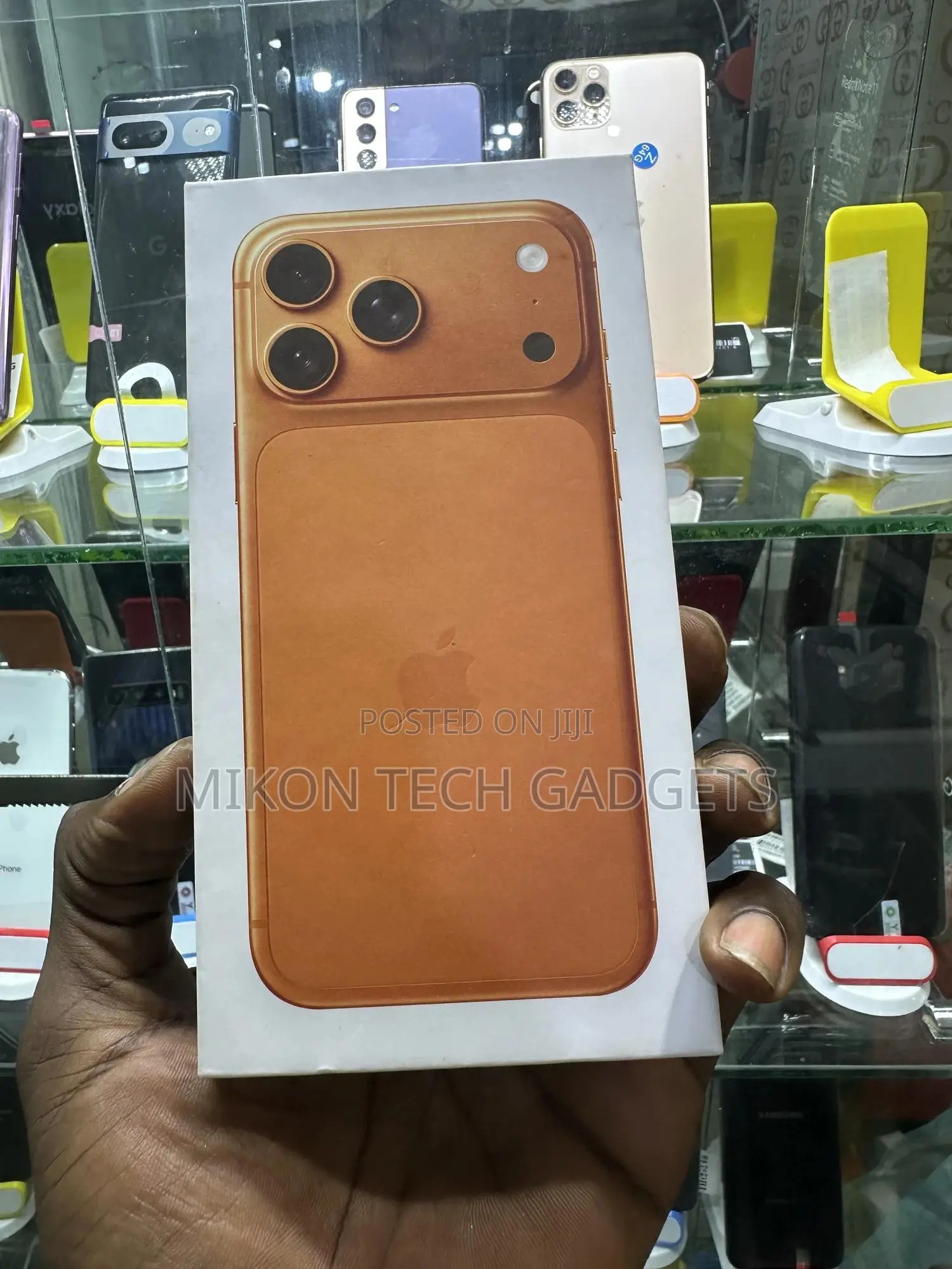 New Apple iPhone 17 Pro 256 GB Orange