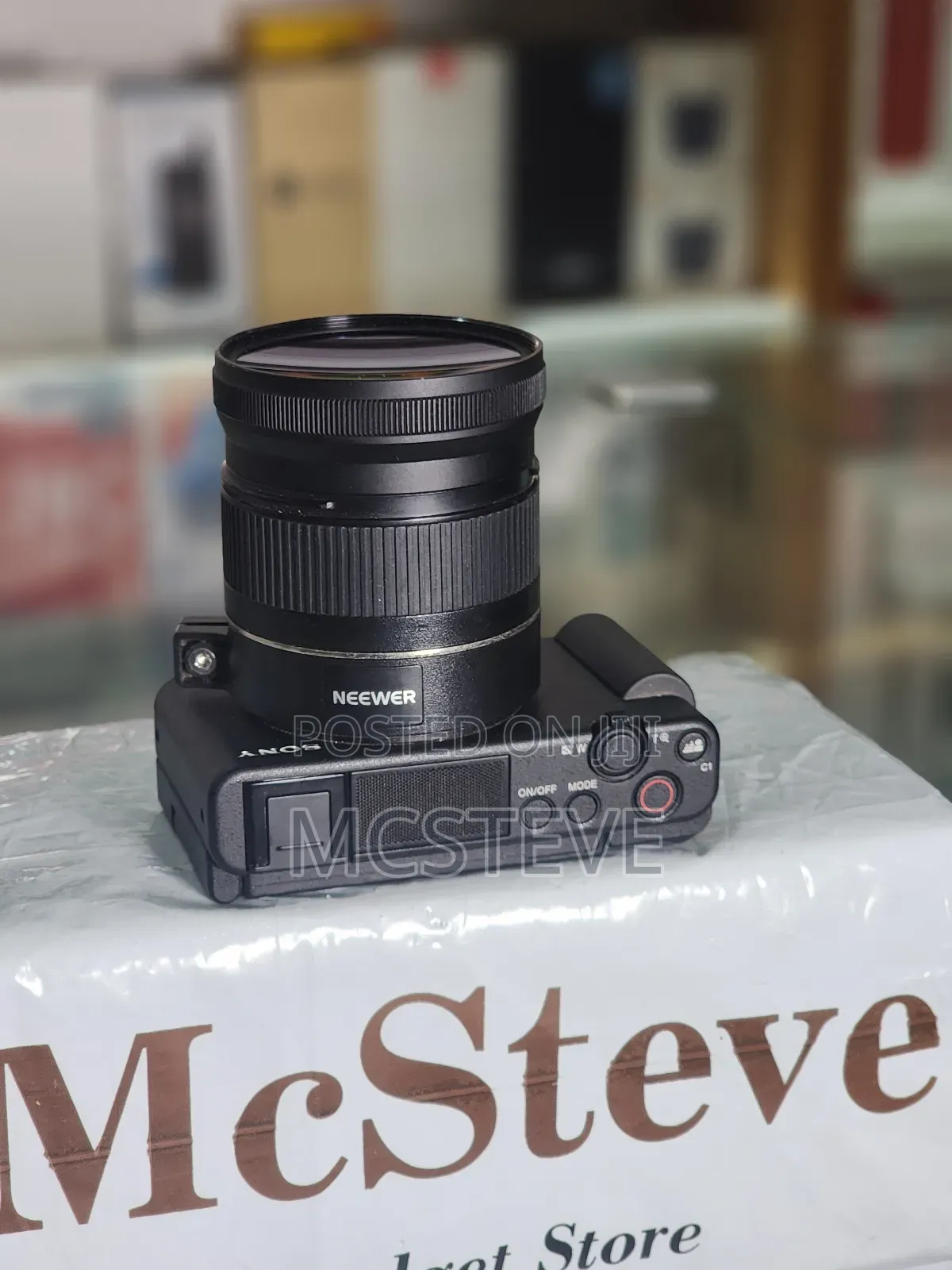 Sony Zv-1 Content Creating Camera With Neewer Hd Wide Macro Lens