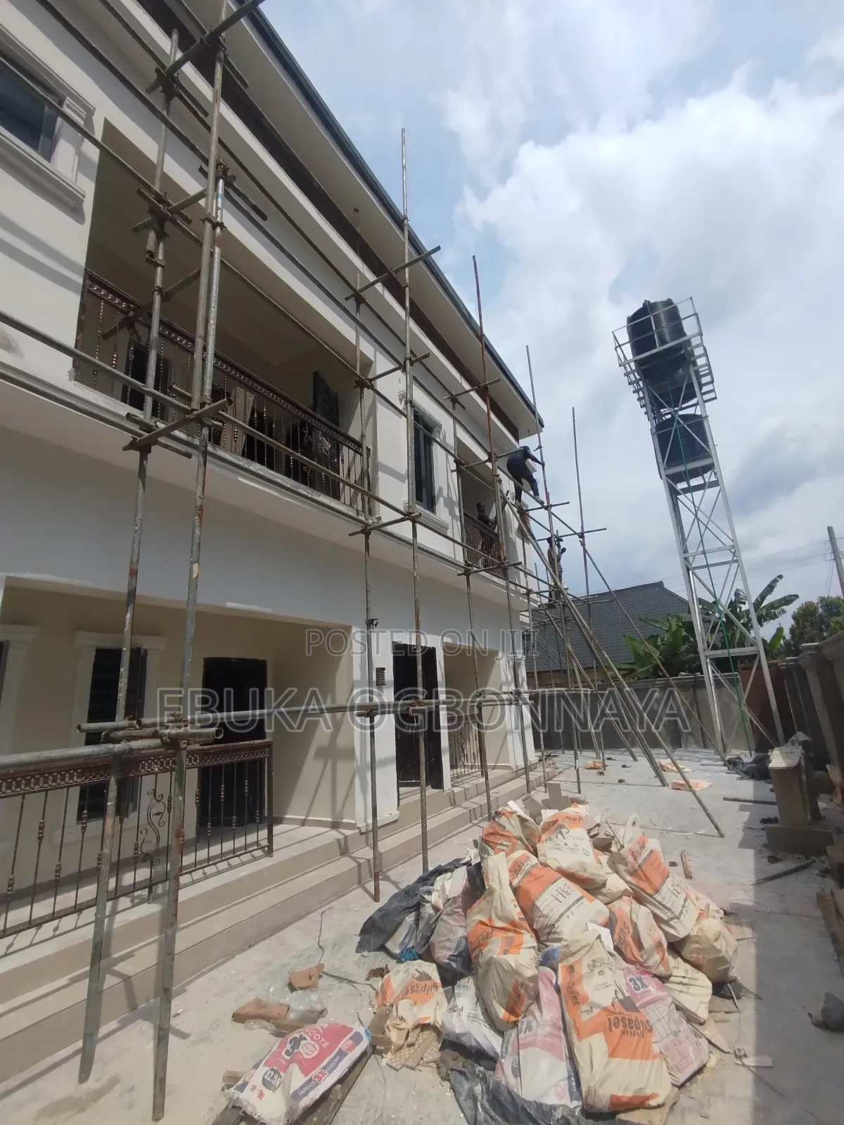 2bdrm Block of Flats in Apu Road, Off, Obio-Akpor for rent