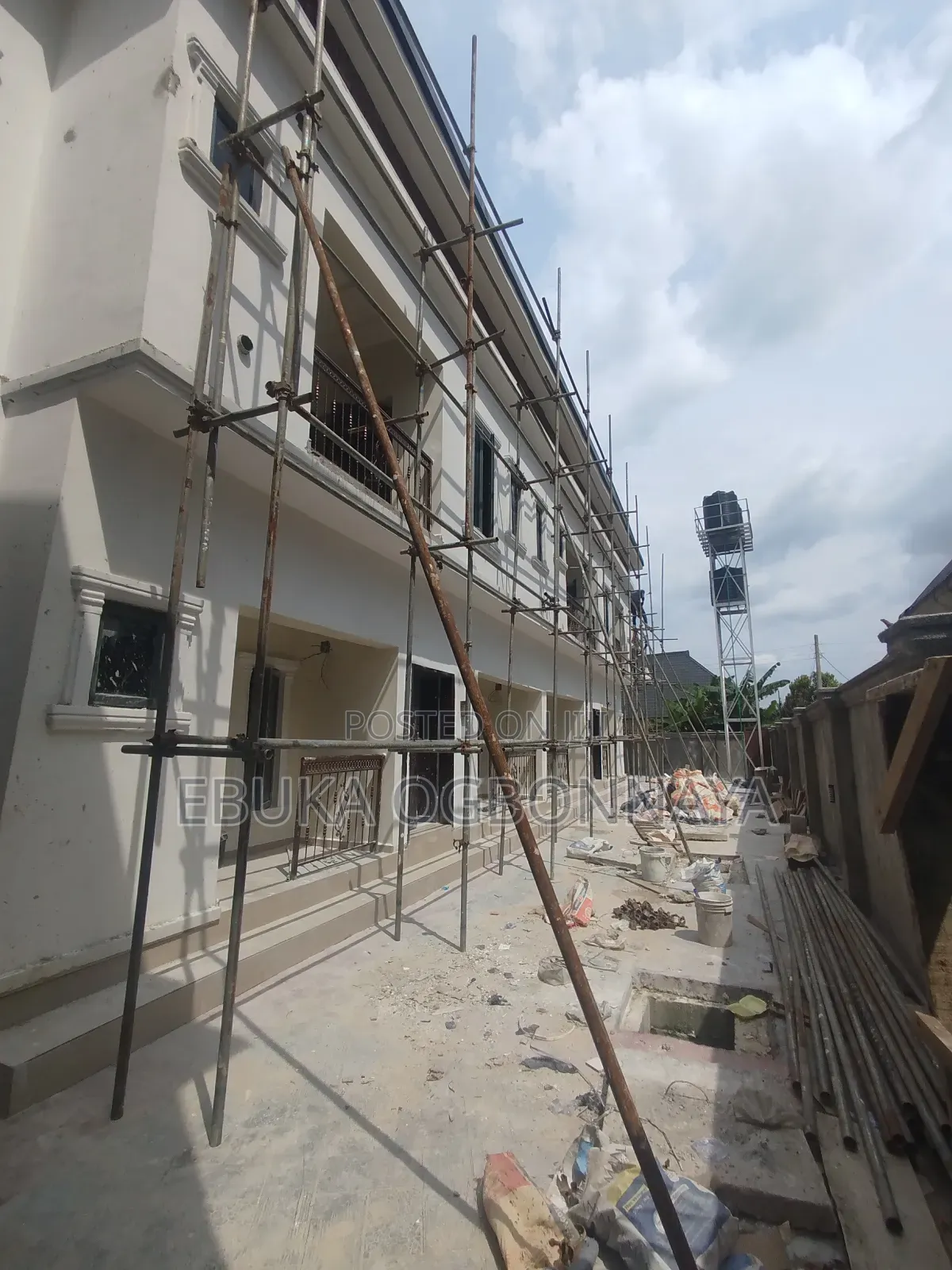 1bdrm Block of Flats in Apu Road, Off, Obio-Akpor for rent