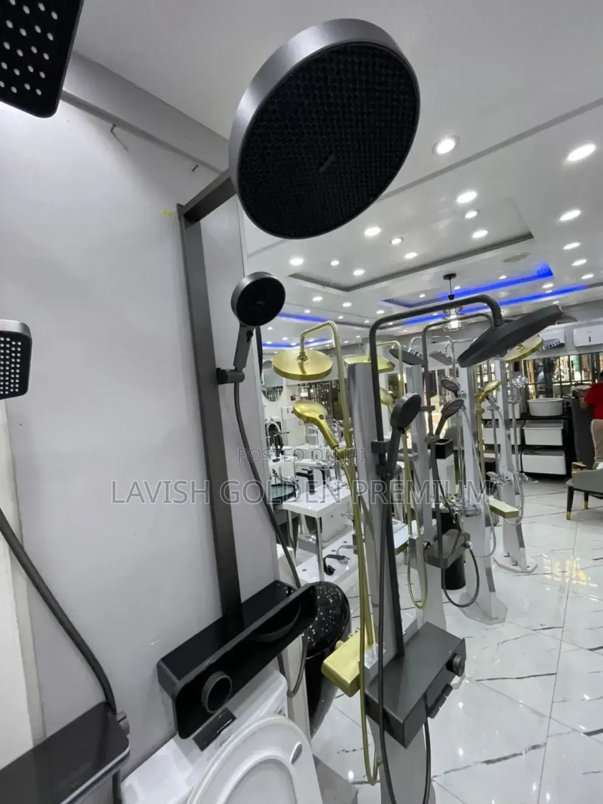 Gray and Black Executive Standing Shower