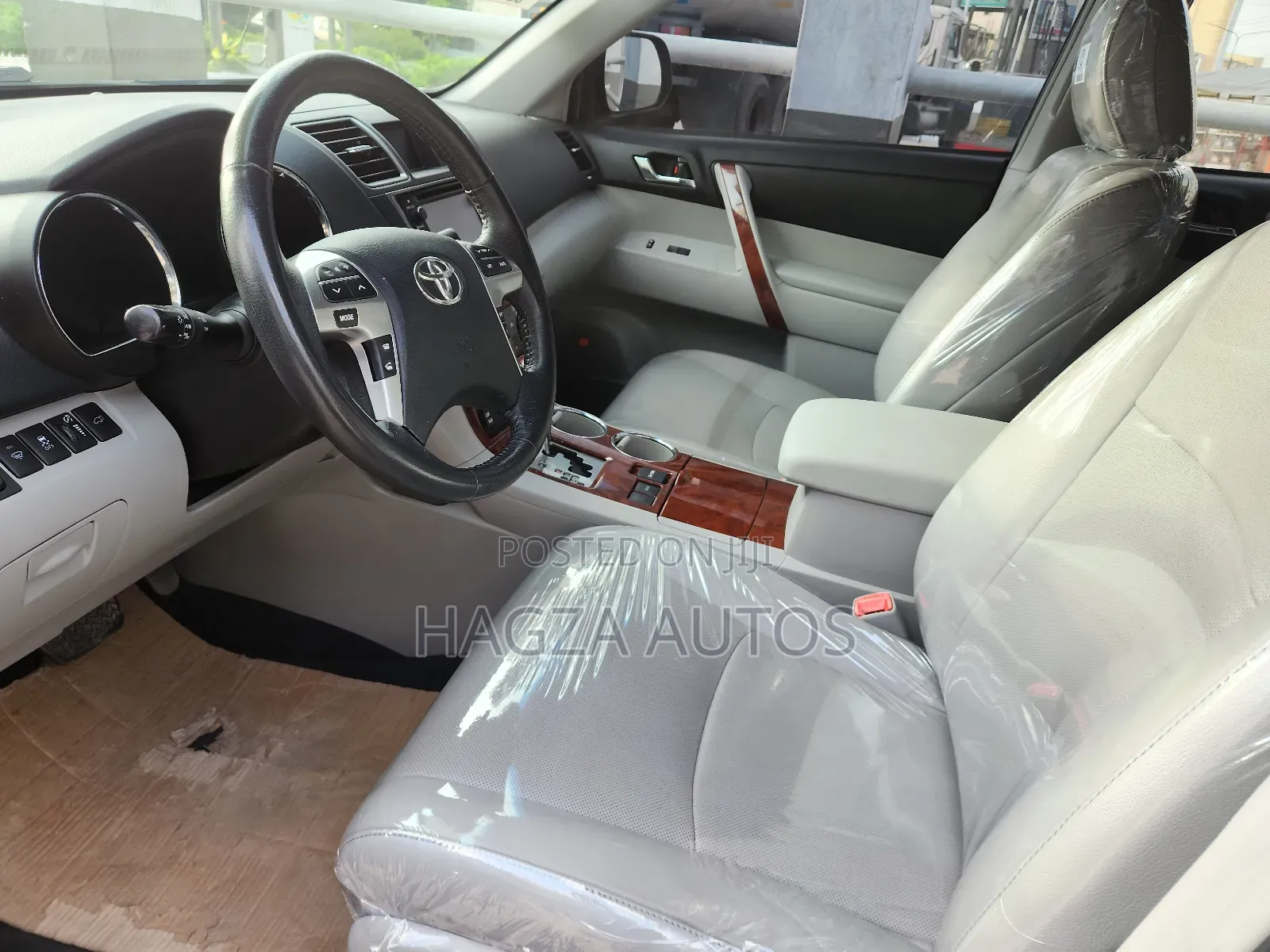 Toyota Highlander Limited 3.5l 4WD 2013 Gray