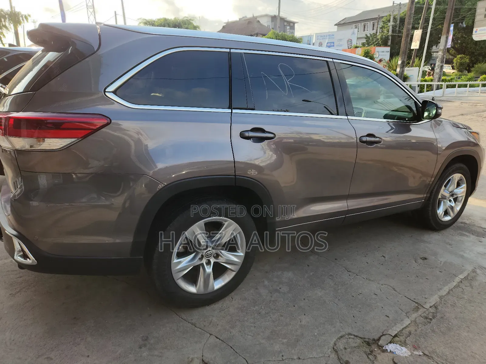 Toyota Highlander Limited V6 4x4 (3.5L 6cyl 6A) 2016 Gray