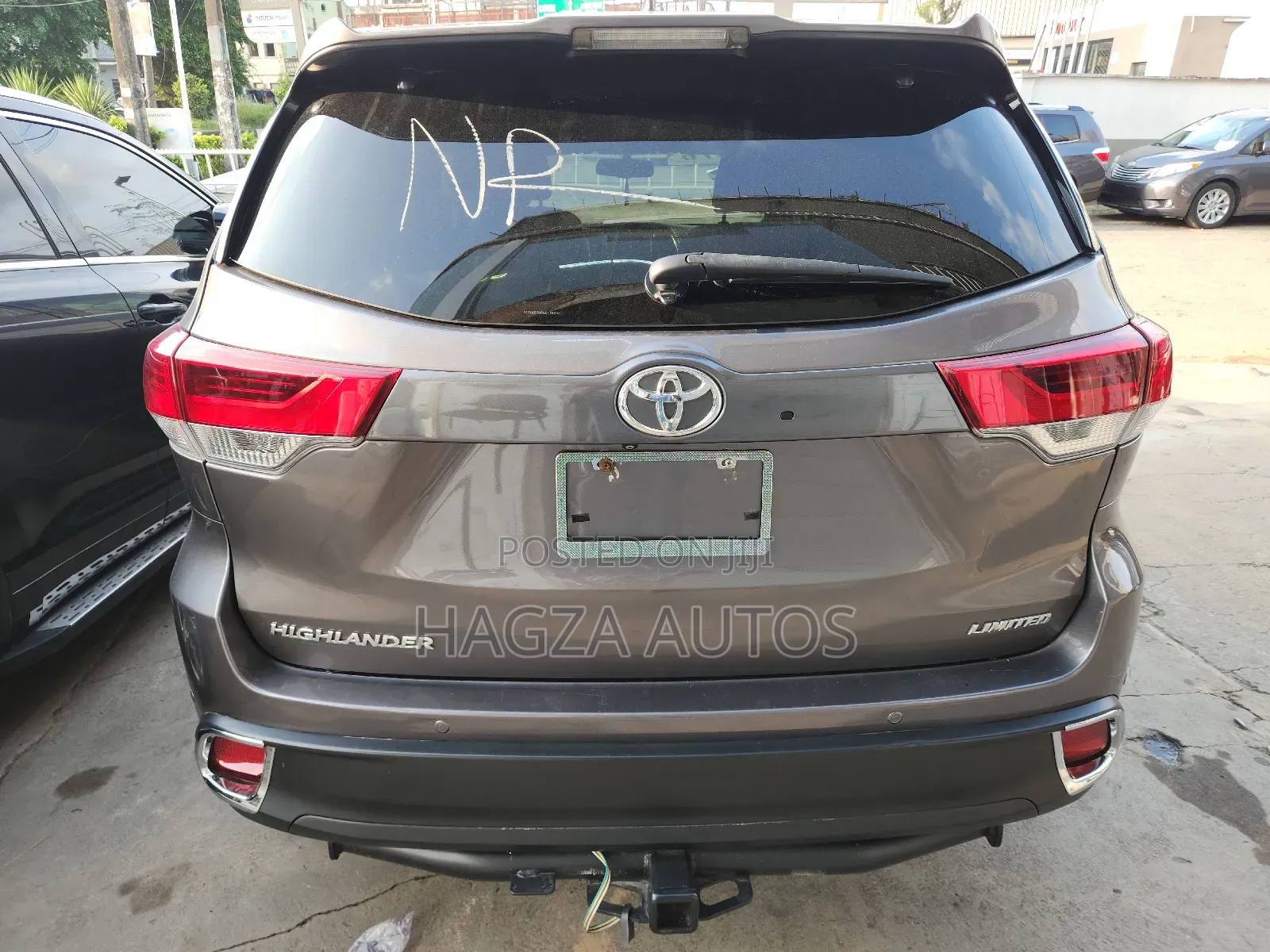 Toyota Highlander Limited V6 4x4 (3.5L 6cyl 6A) 2016 Gray