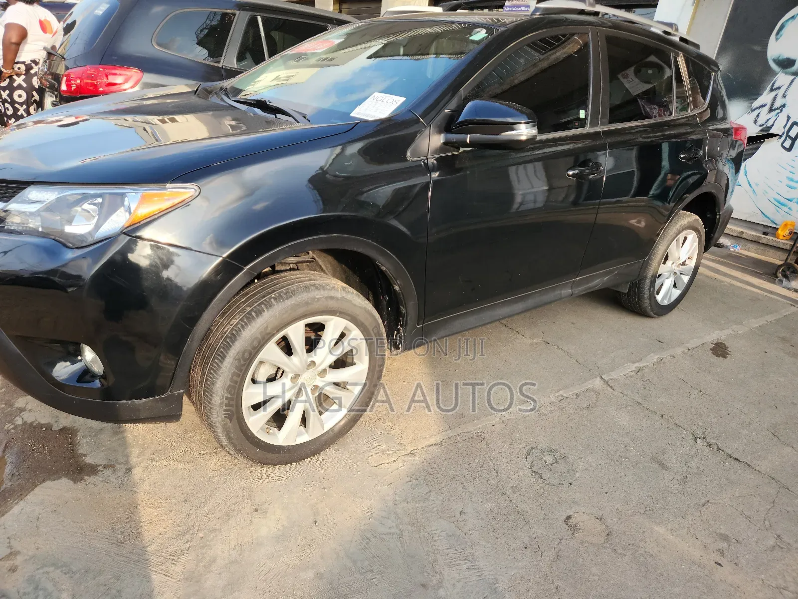 Toyota RAV4 Limited 4dr SUV AWD (2.5L 4cyl 6A) 2014 Black