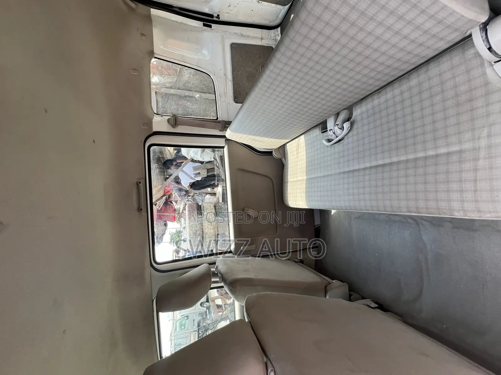 Suzuki Every 2010 White