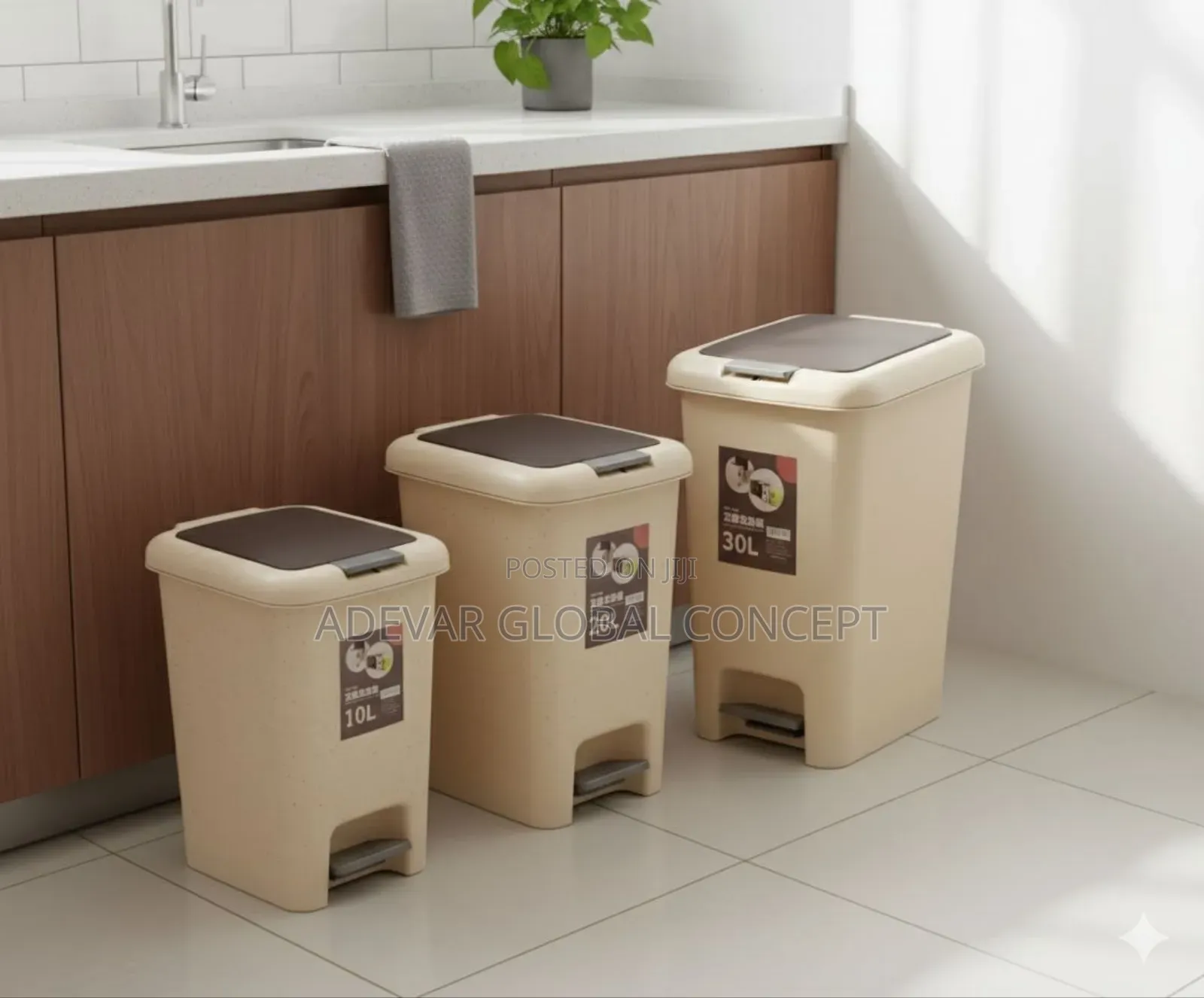Foot Press Waste Bin Plastic Dustbin - Available in 10l, 20l 30l