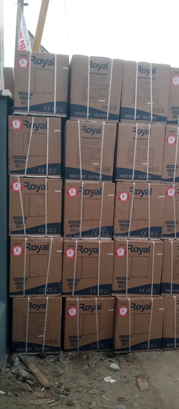 Bedside Royal Refrigerator Fast Cooling Retain Ice Low Consumption.