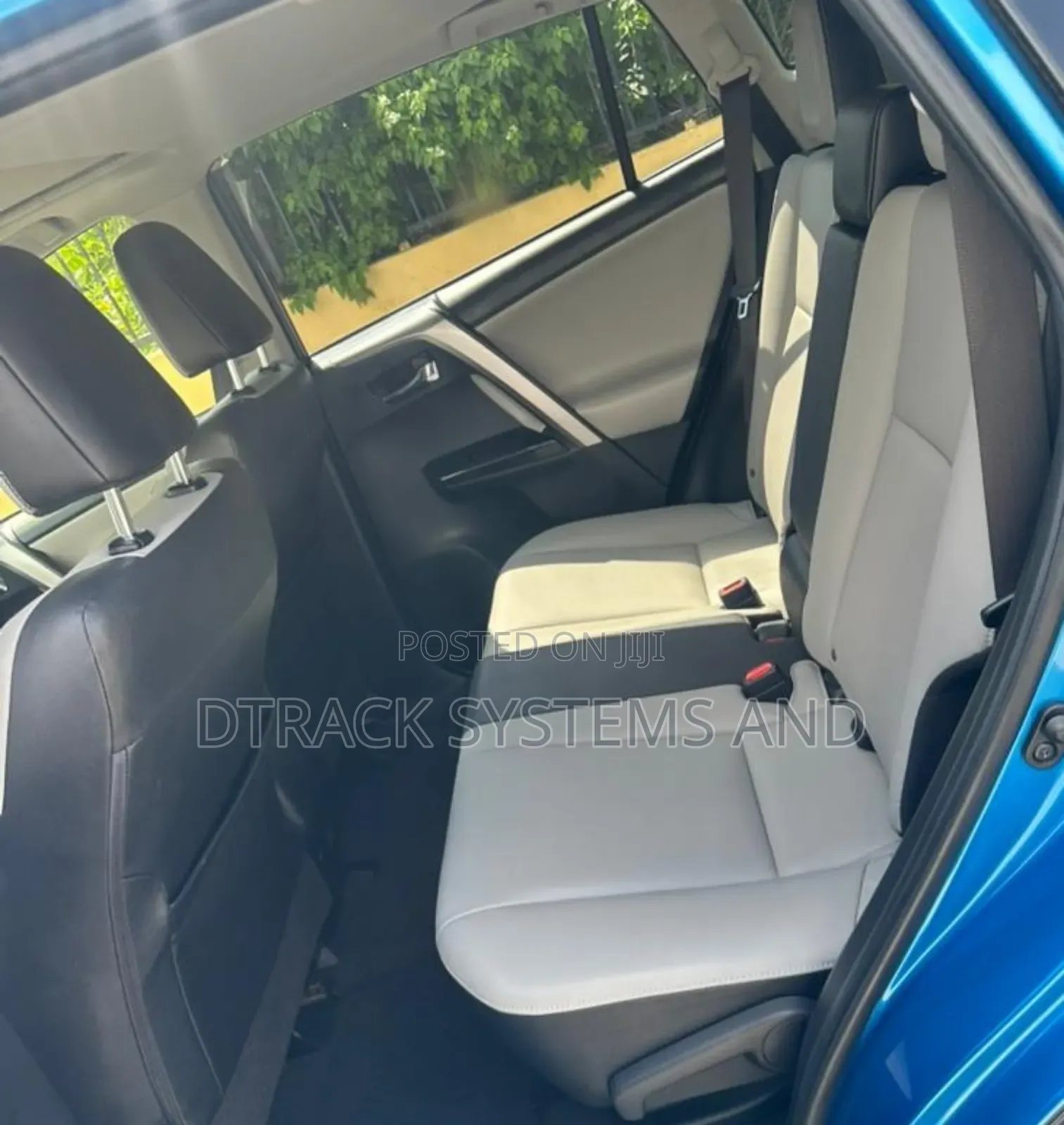 Toyota RAV4 Limited AWD (2.5L 4cyl 6A) 2016 Blue
