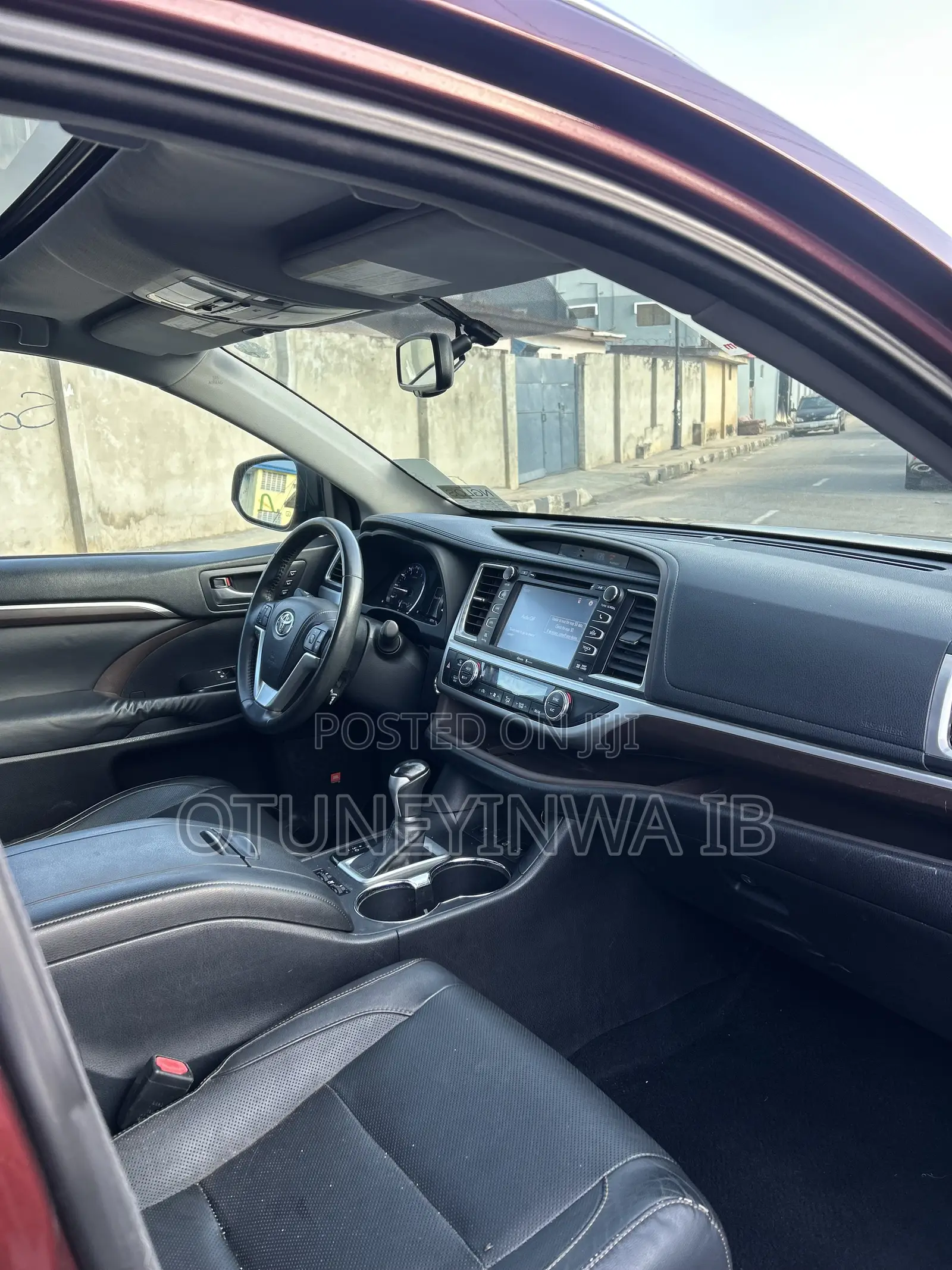 Toyota Highlander Limited 4dr SUV AWD (3.5L 6cyl 6A) 2014