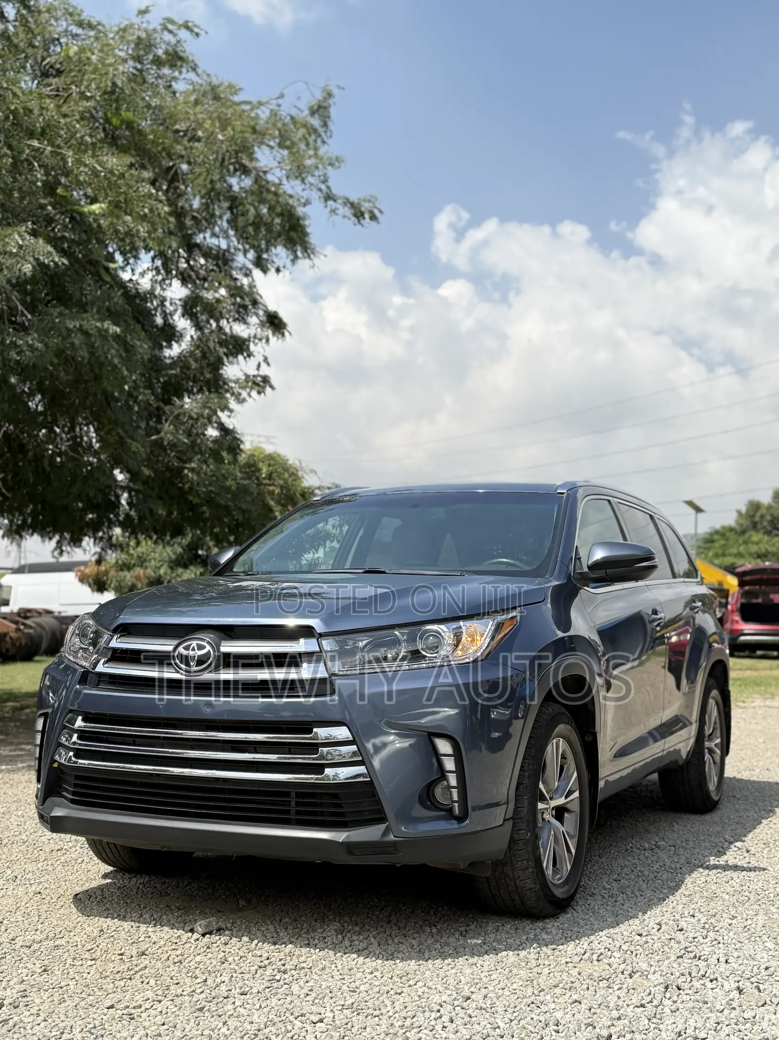 Toyota Highlander XLE 4dr SUV AWD (3.5L 6cyl 6A) 2014 Blue