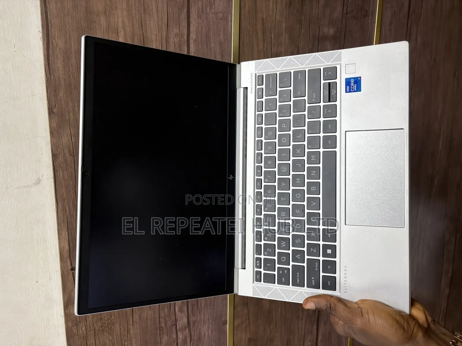 Laptop HP EliteBook 830 G8 16GB Intel Core i7 SSD 512GB