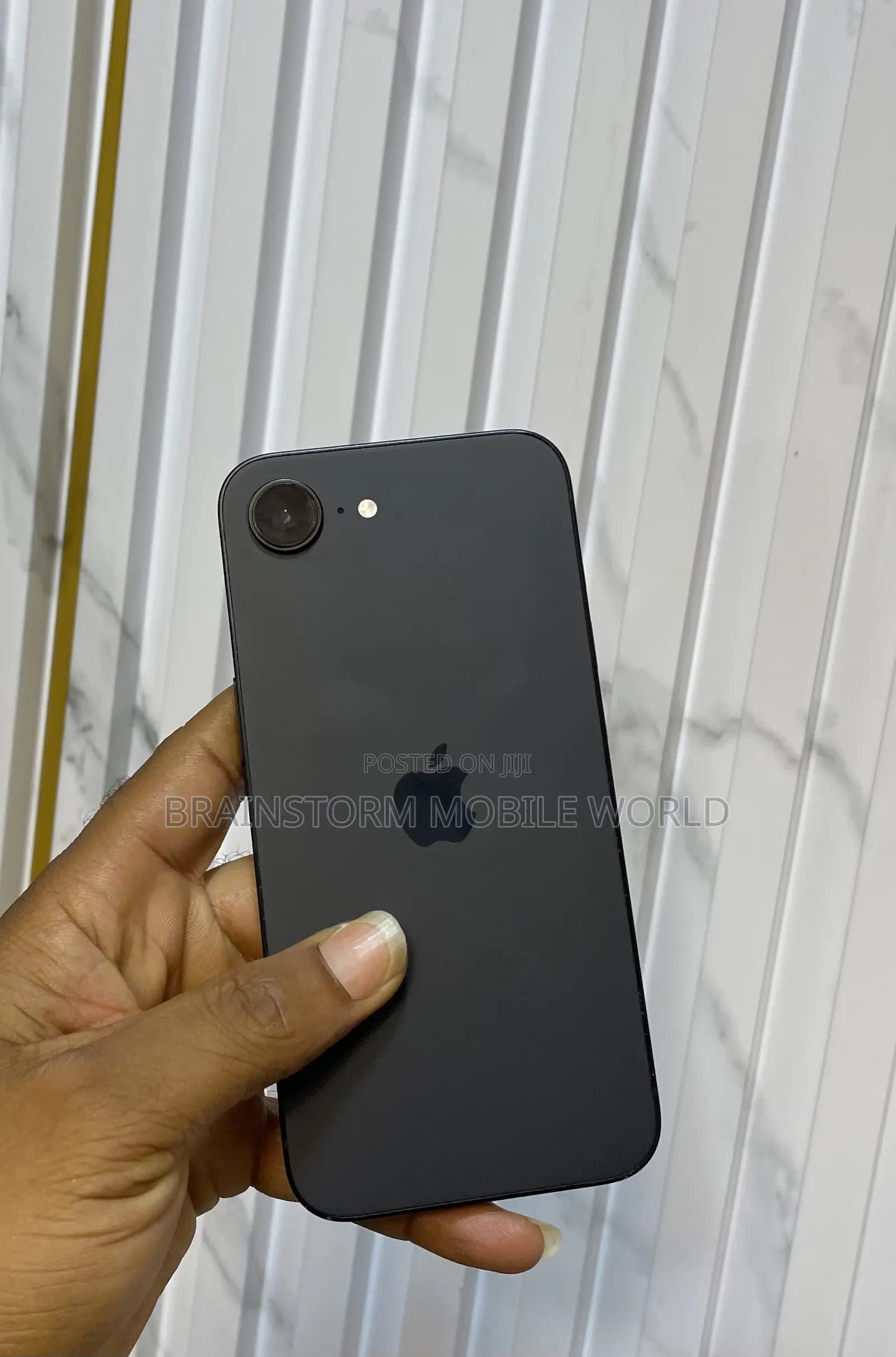 Apple iPhone 16e 128 GB Black