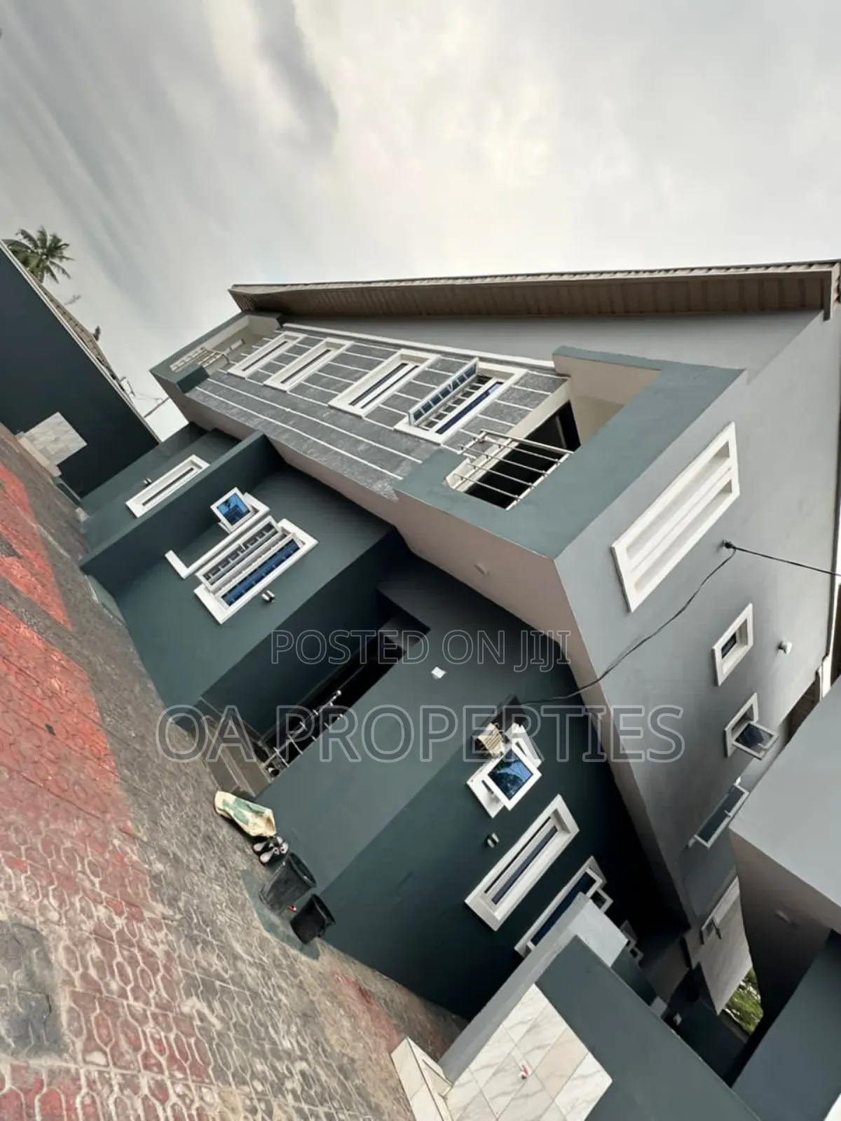 4bdrm Duplex in Ibadan for sale