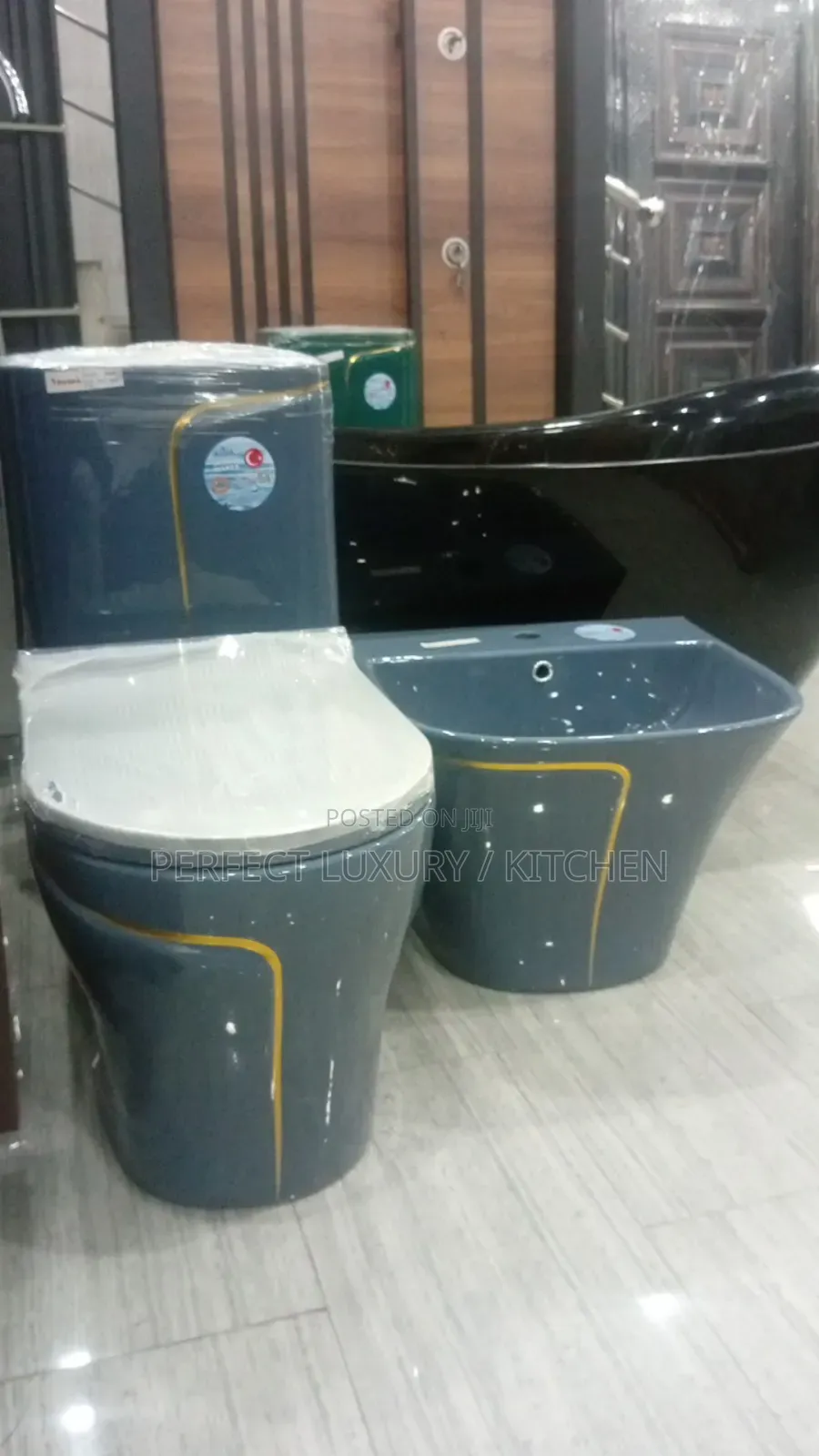 Quality Gray Complete Set Hang Basin