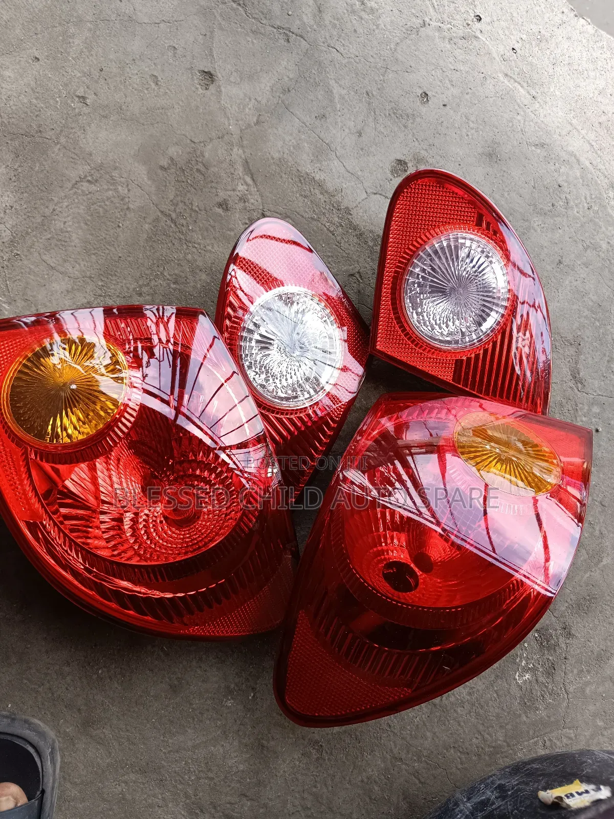 Complete Back Light Toyota Corolla 2003