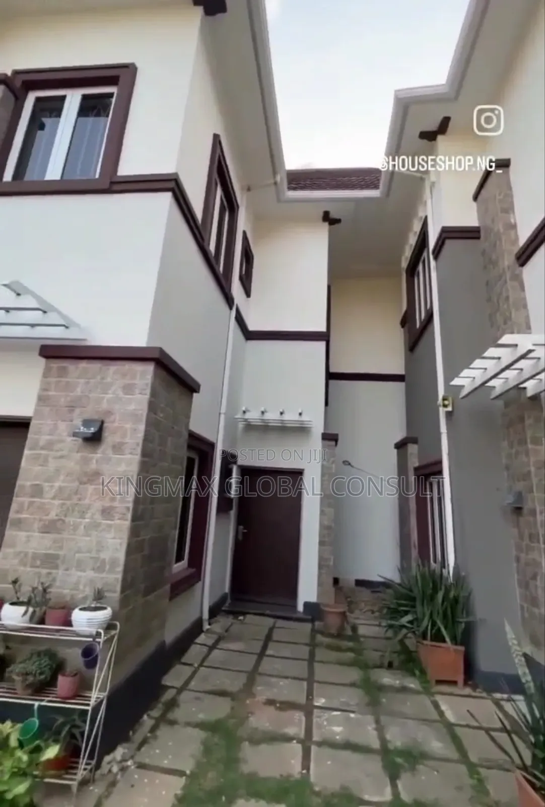 4bdrm Apartment in Jabi Abuja for sale