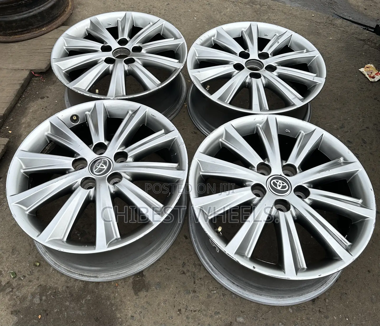 17 Rim For Toyota Camry And Toyota Rav4 & Toyota Avalon Original Rim