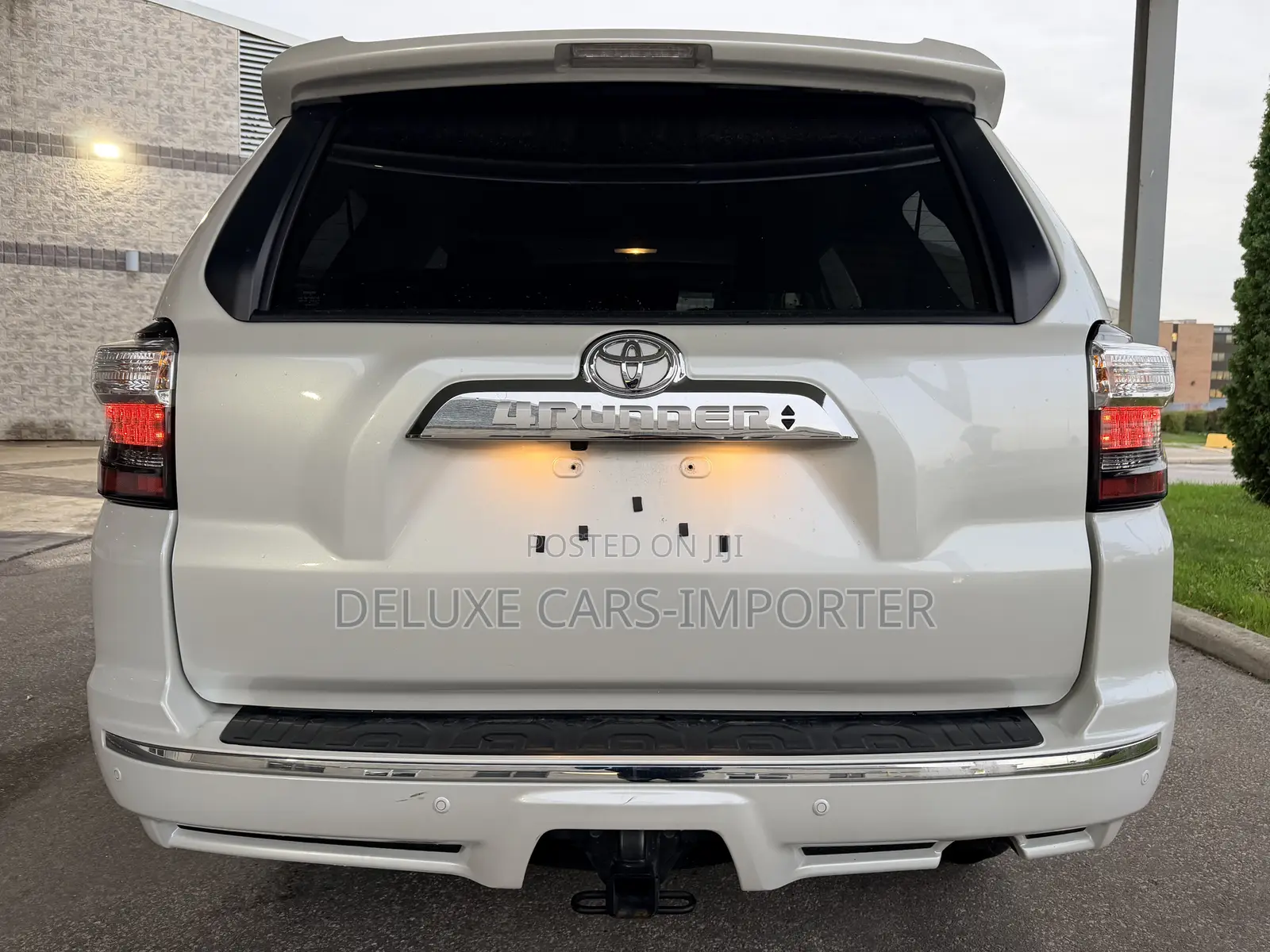 Toyota 4-Runner Limited 4WD 2024 White