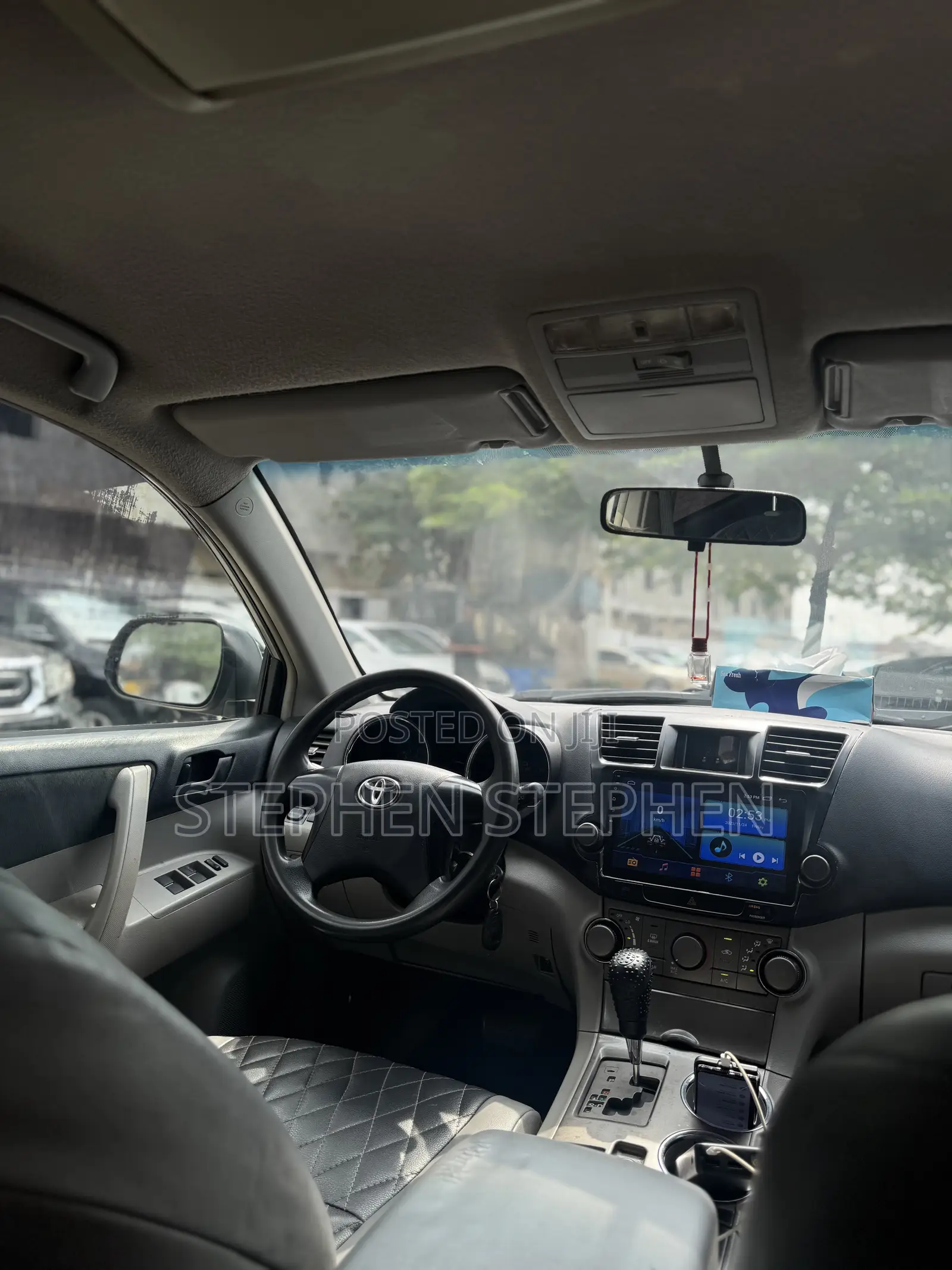 Toyota Highlander 2010 Silver