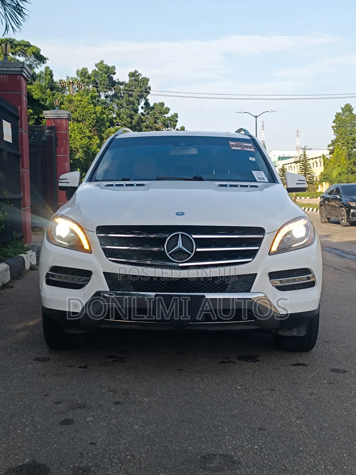 Mercedes-Benz M Class ML350 4MATIC 4dr SUV AWD (3.5L 6cyl 7A) 2014