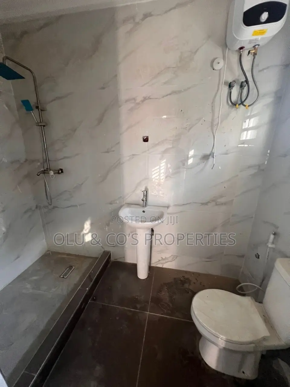 2bdrm Block of Flats in Utako for rent