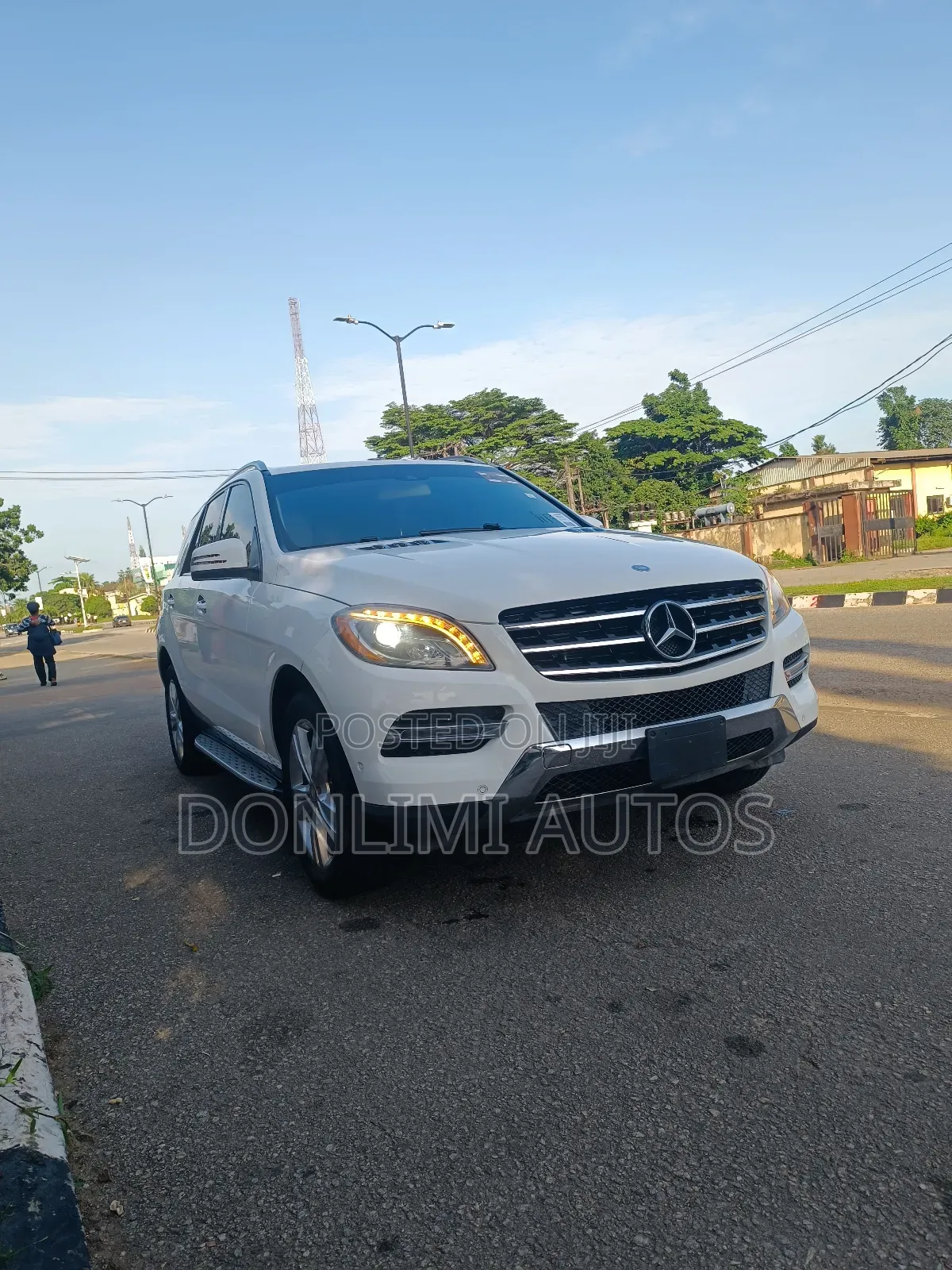 Mercedes-Benz M Class ML350 4MATIC 4dr SUV AWD (3.5L 6cyl 7A) 2014
