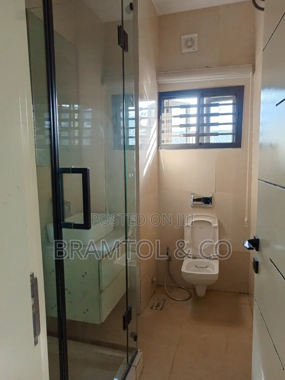 Furnished 3bdrm Block of Flats in Maitama for rent