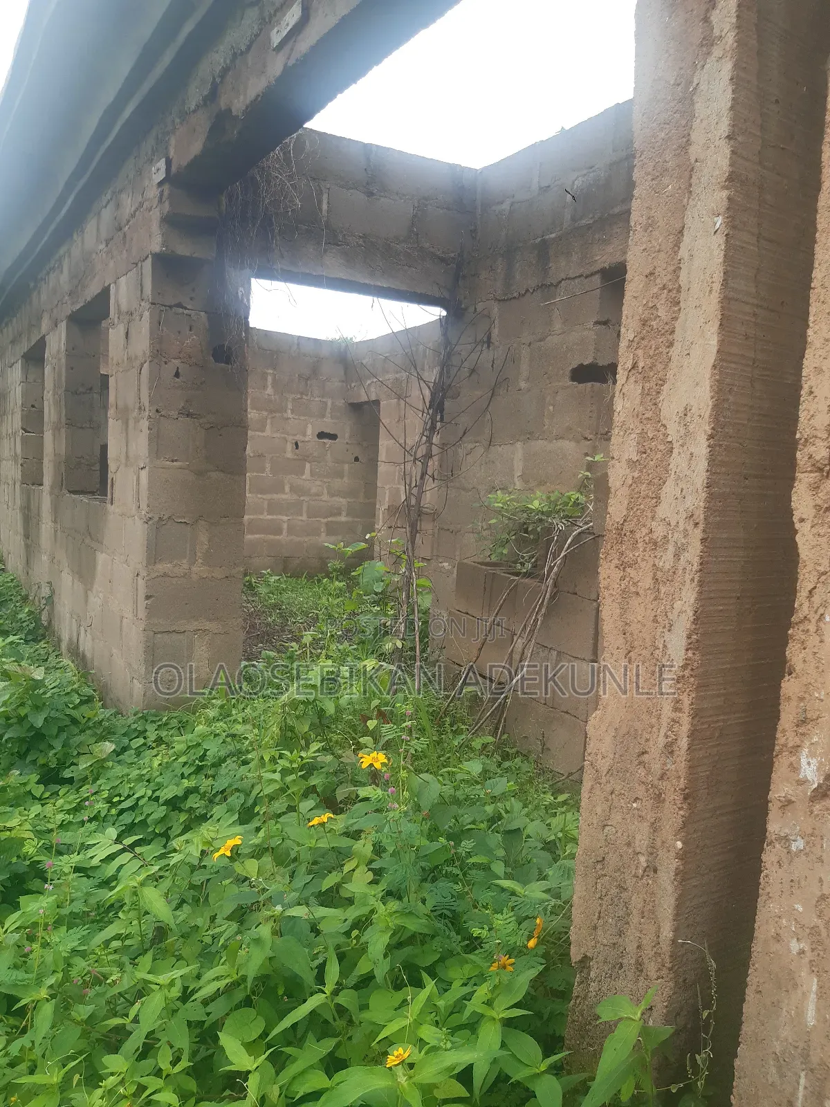 2bdrm Apartment in Asaaju Estate Akobo, Ibadan for sale