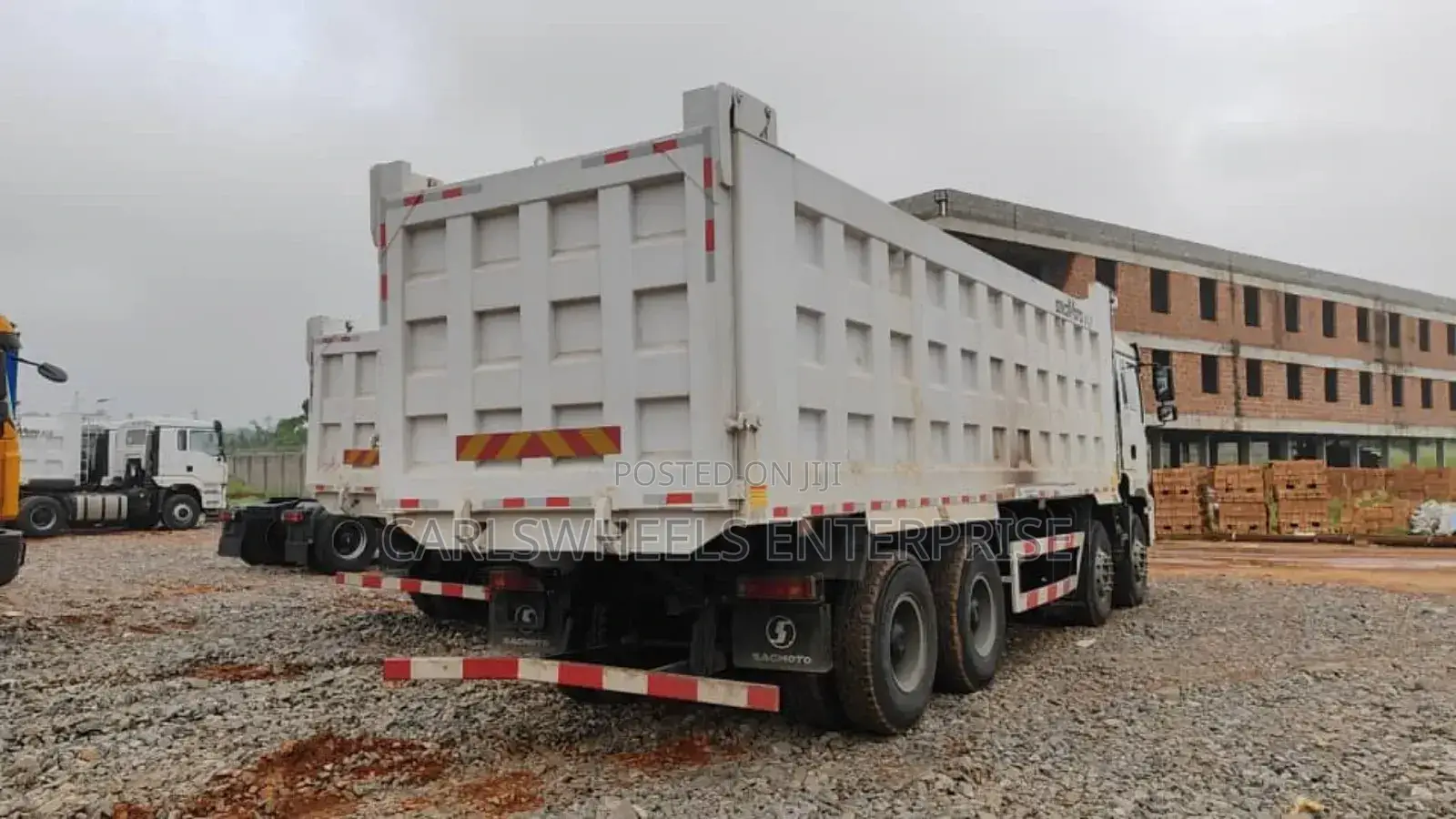 Brand New 400h Sagmoto Tipper Dump Truck