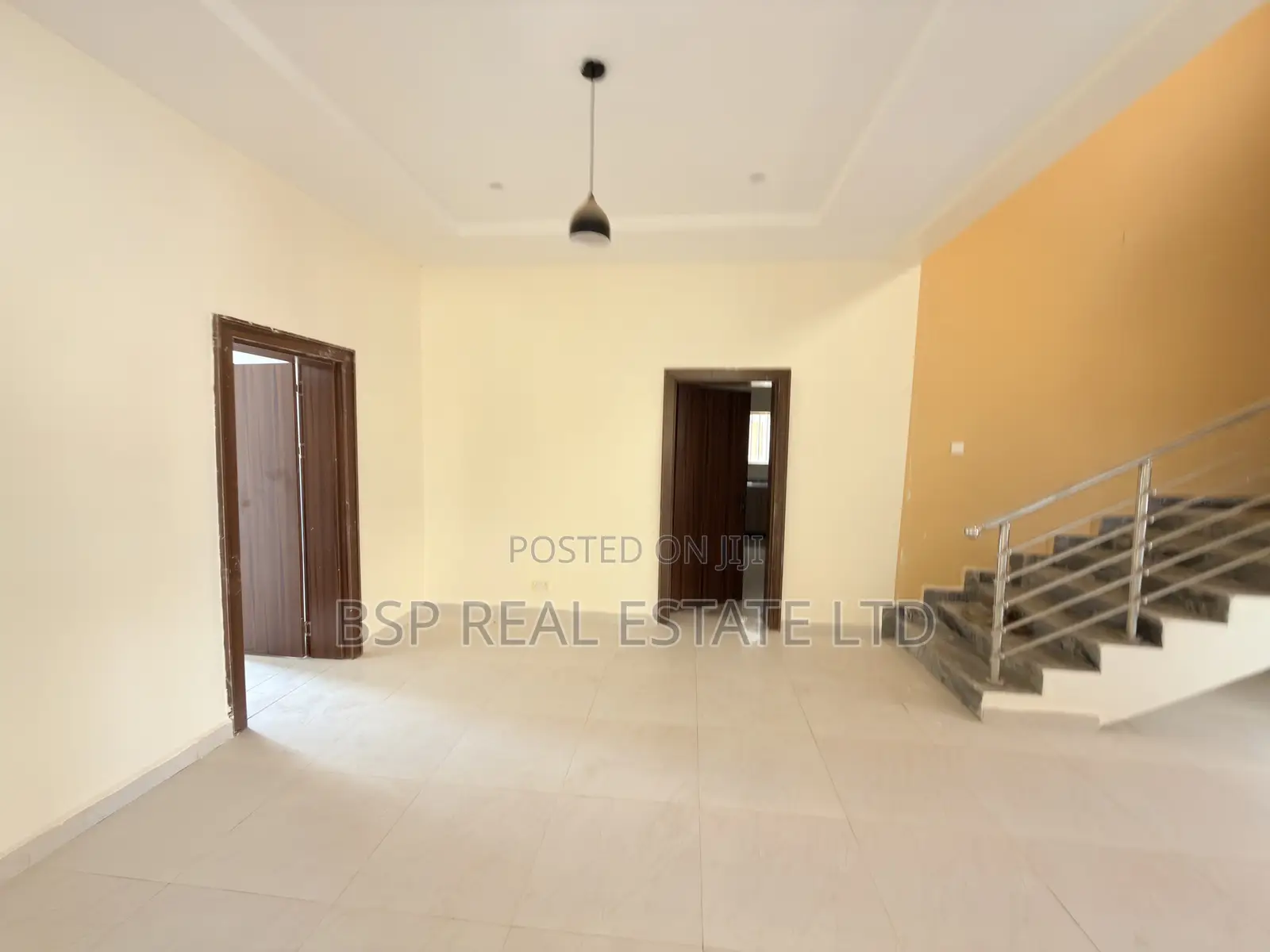 4bdrm Duplex in Life Camp for rent